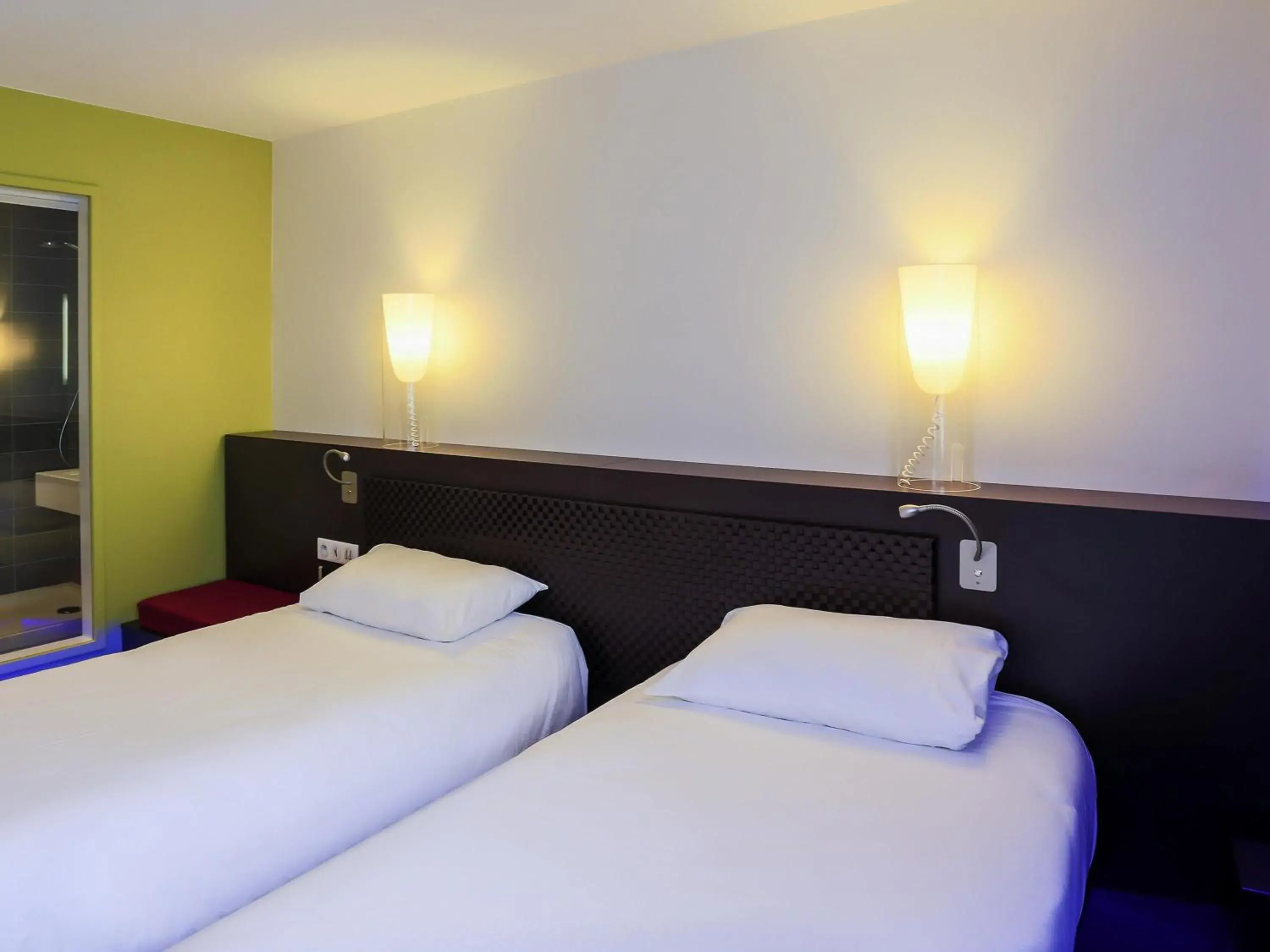 Twin Room - single occupancy in ibis Styles Lorient Caudan Twin Room - single occupancy in ibis Styles Lorient Caudan
