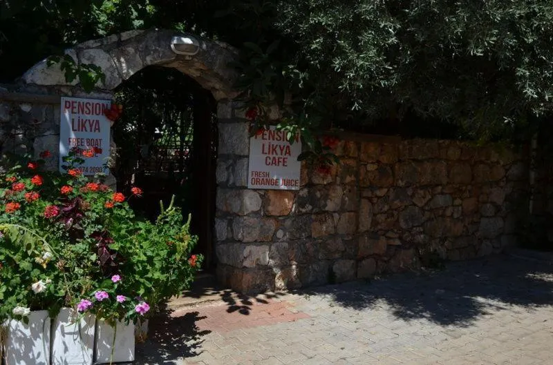 Facade/entrance in Likya Pansiyon