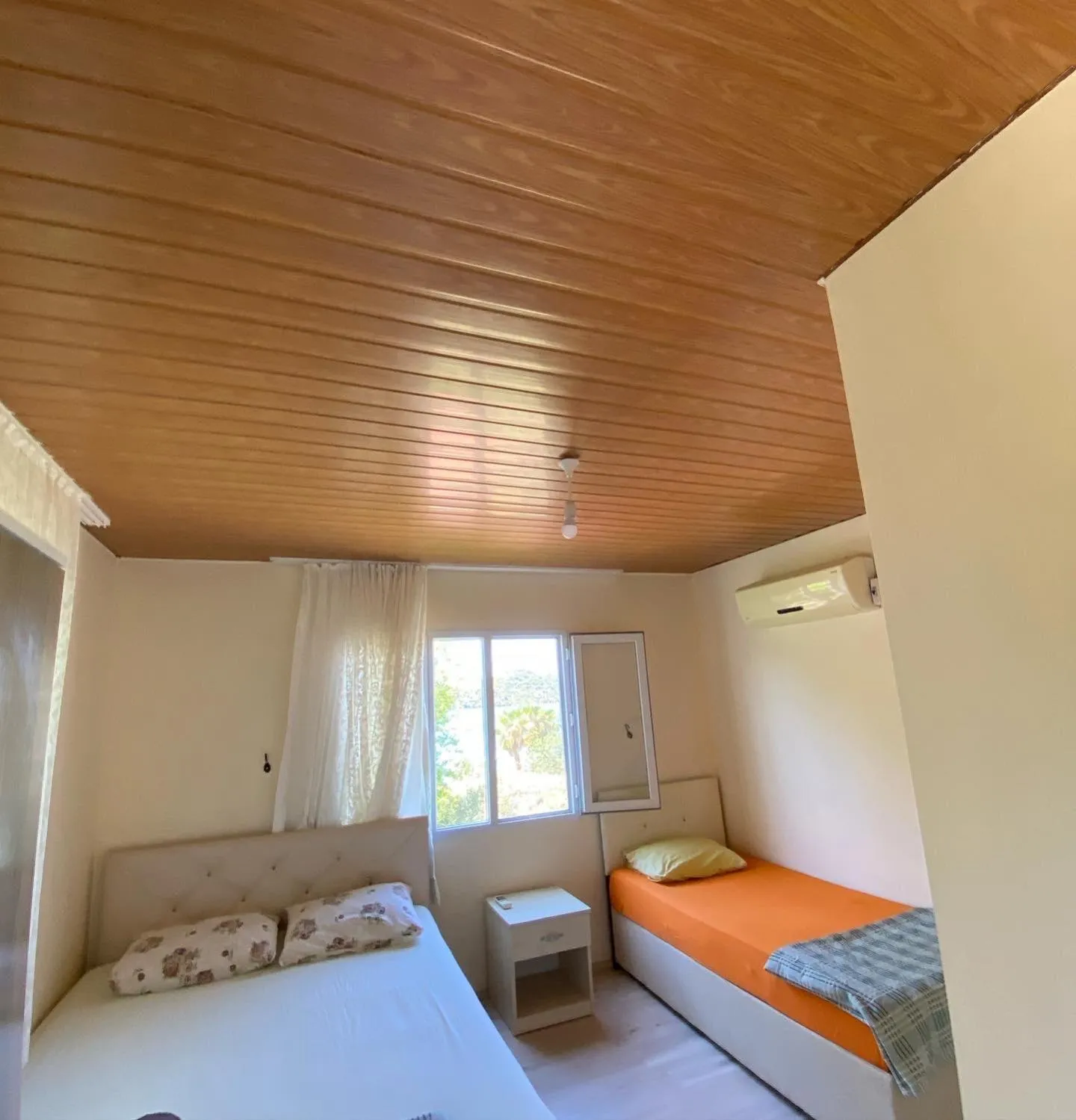 Bed in Likya Pansiyon