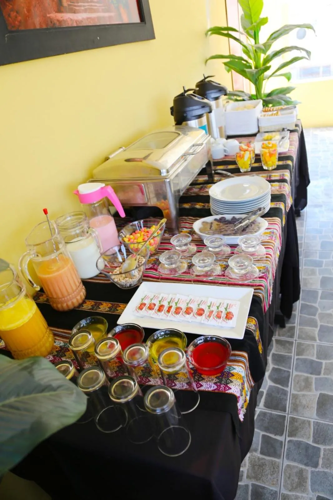 Breakfast in Hoteles Riviera Colonial