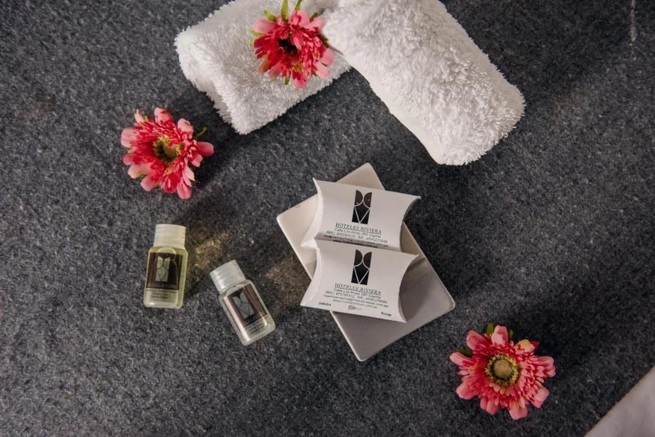 towels in Hoteles Riviera Colonial