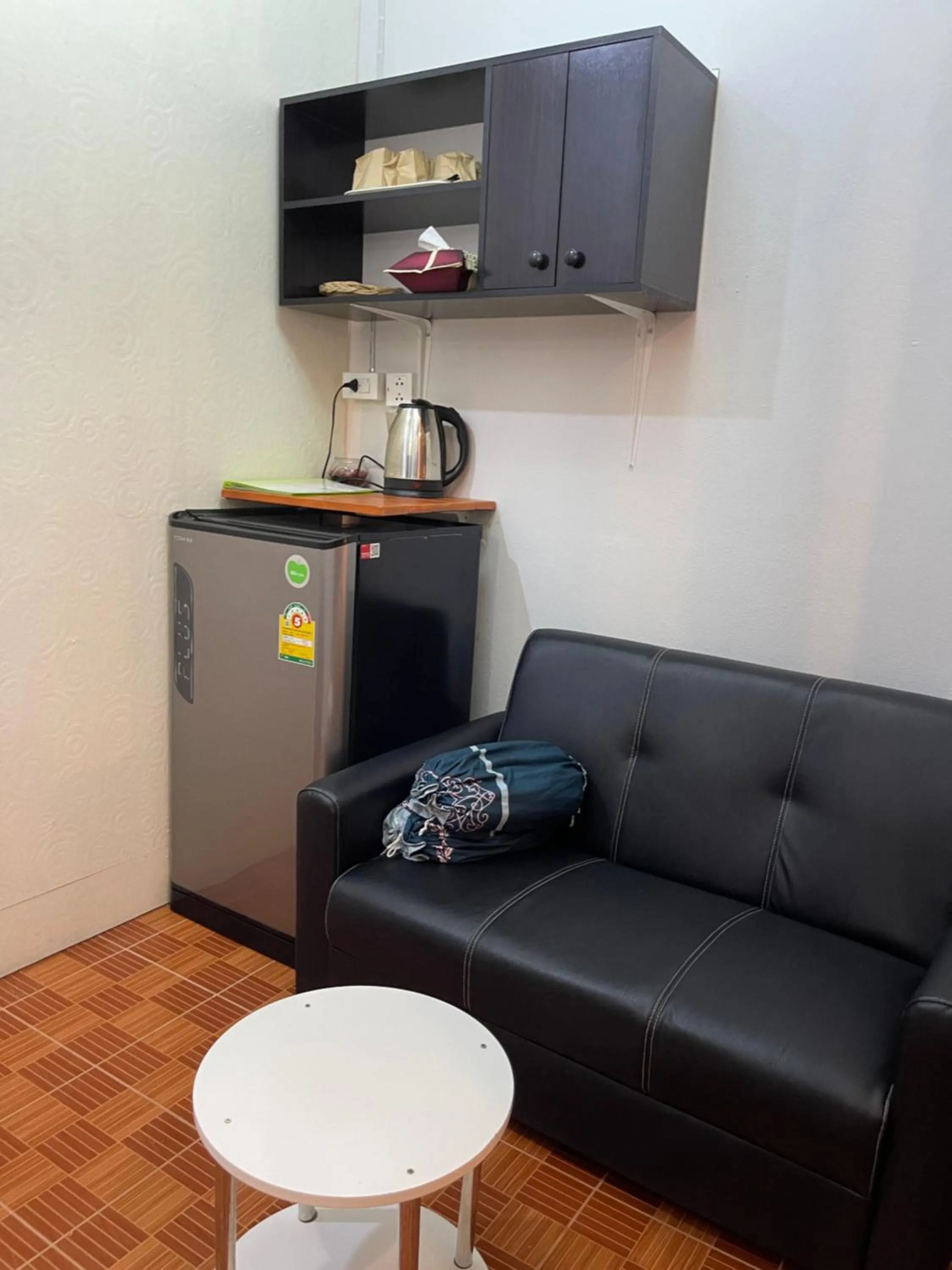 Seating area in Acozyposhtel