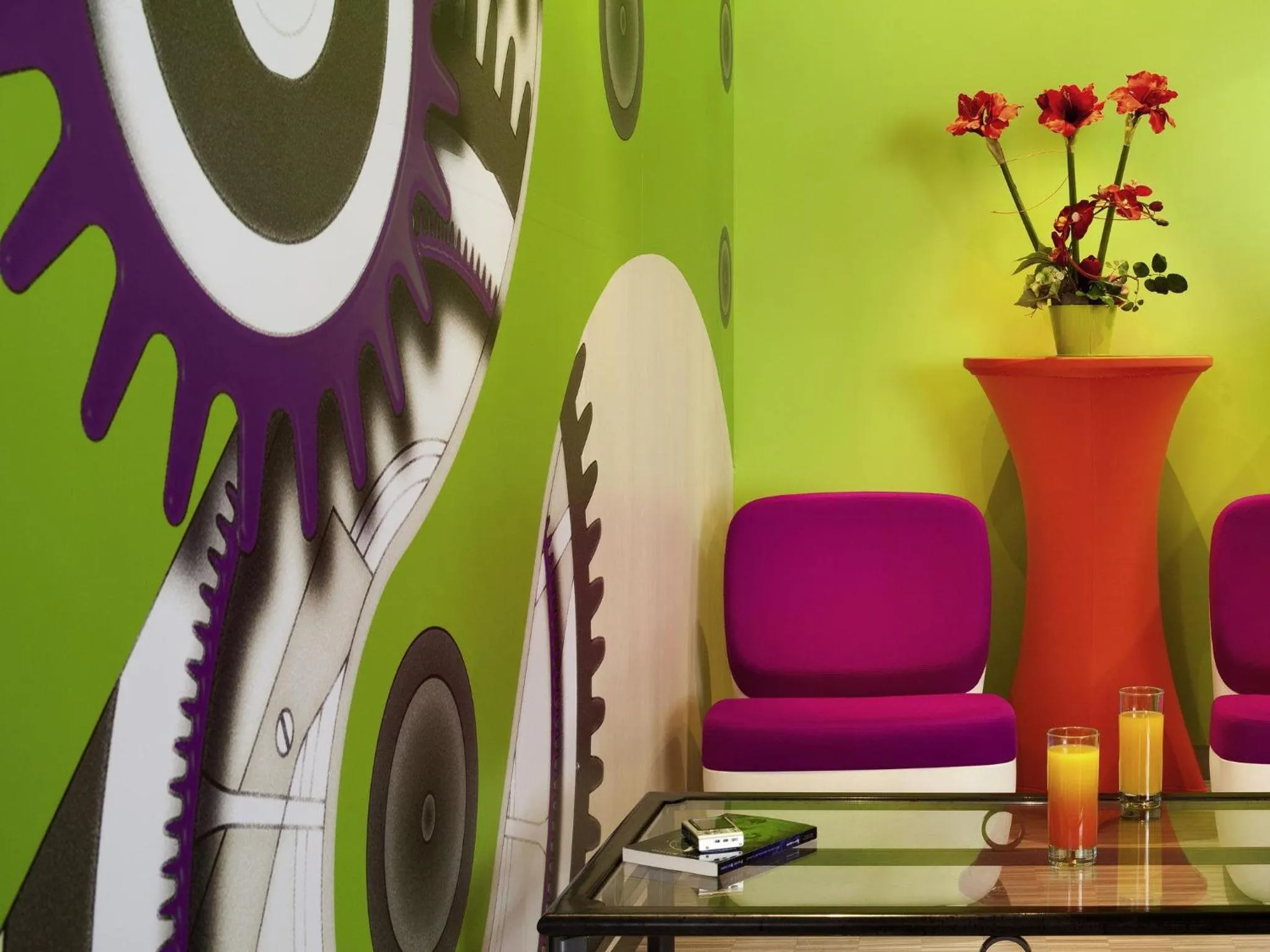 Lounge or bar in ibis Styles Besançon