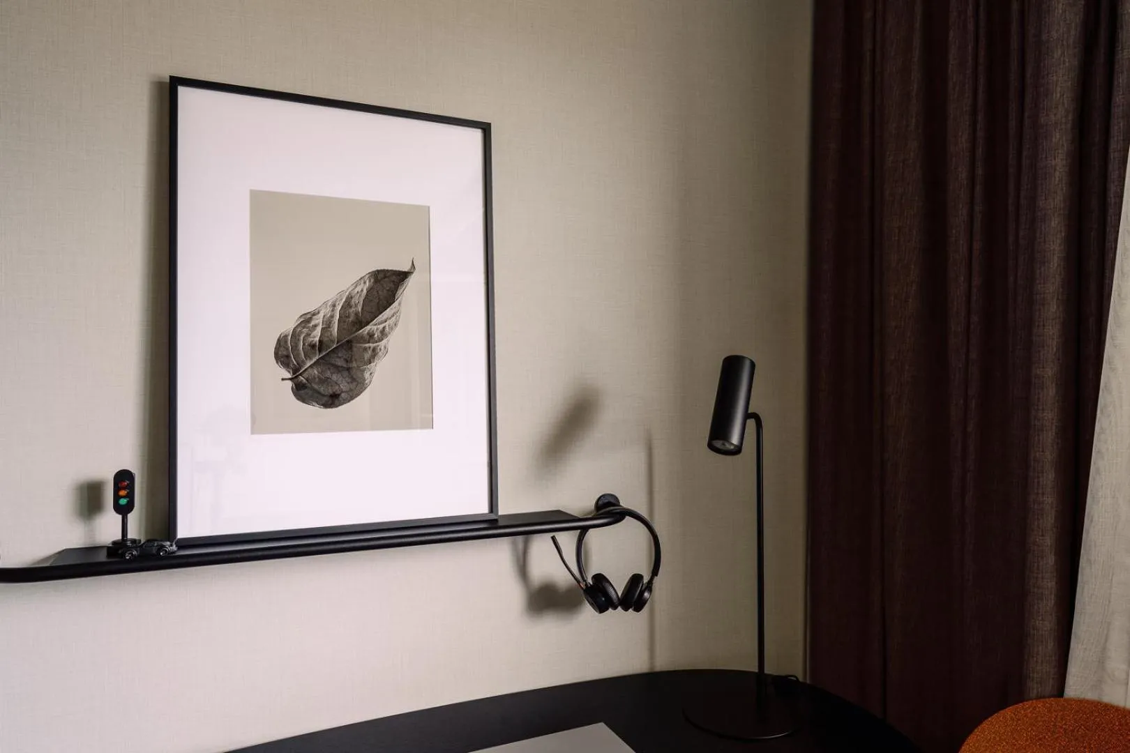 Photo of the whole room in Novotel Saint-Quentin en Yvelines