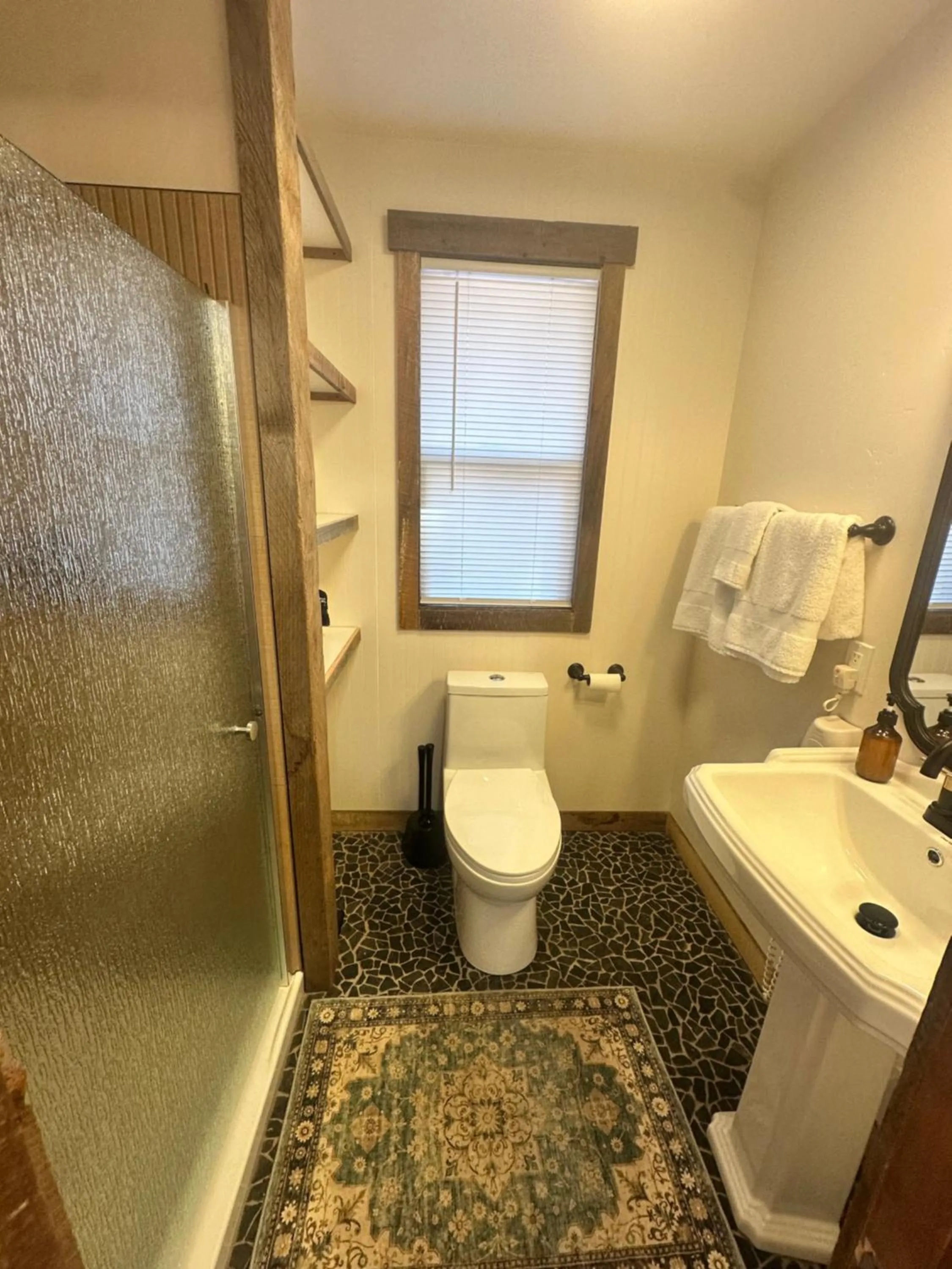 Bathroom in Brundage Bungalows