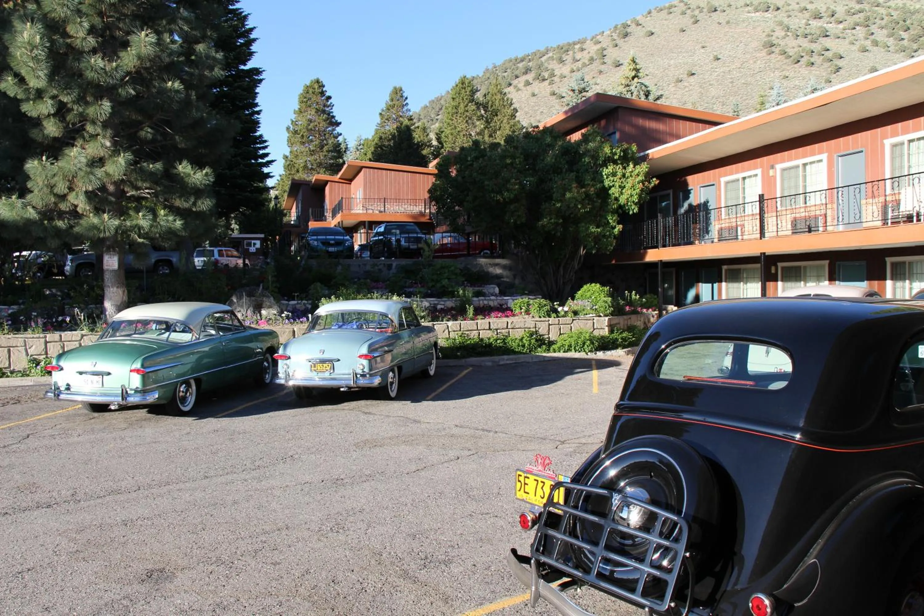 Facade/entrance in Lake View Lodge