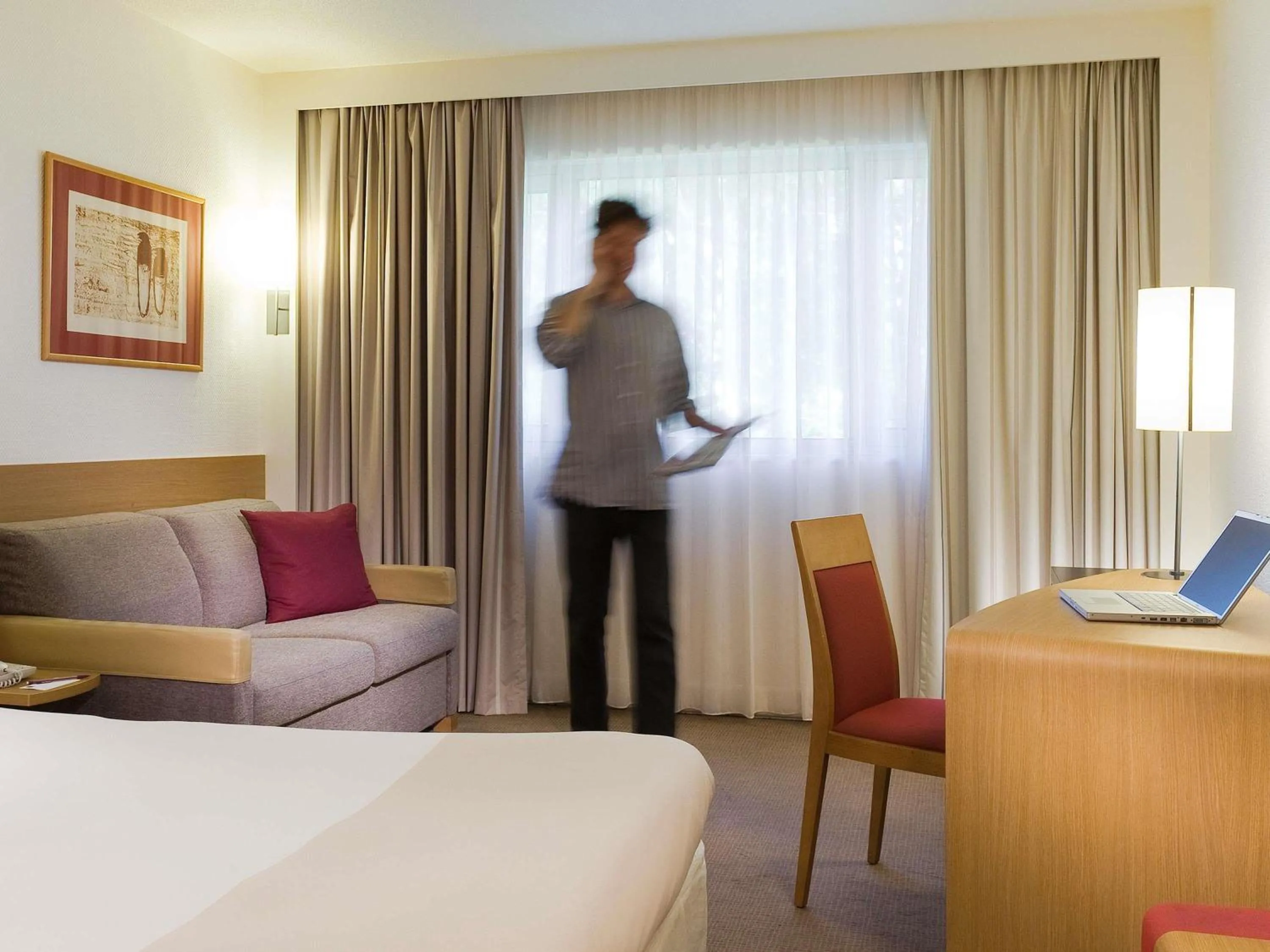 Bedroom, Bed in Novotel Resort & Spa Biarritz Anglet