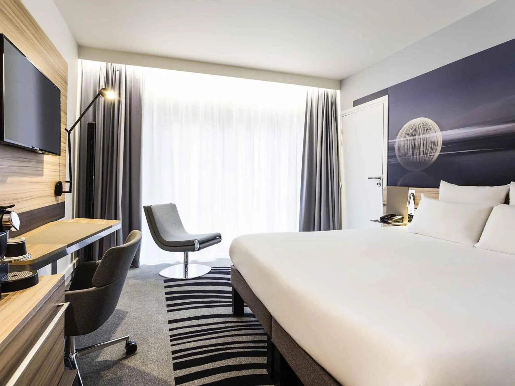 Bedroom, Bed in Novotel Resort & Spa Biarritz Anglet