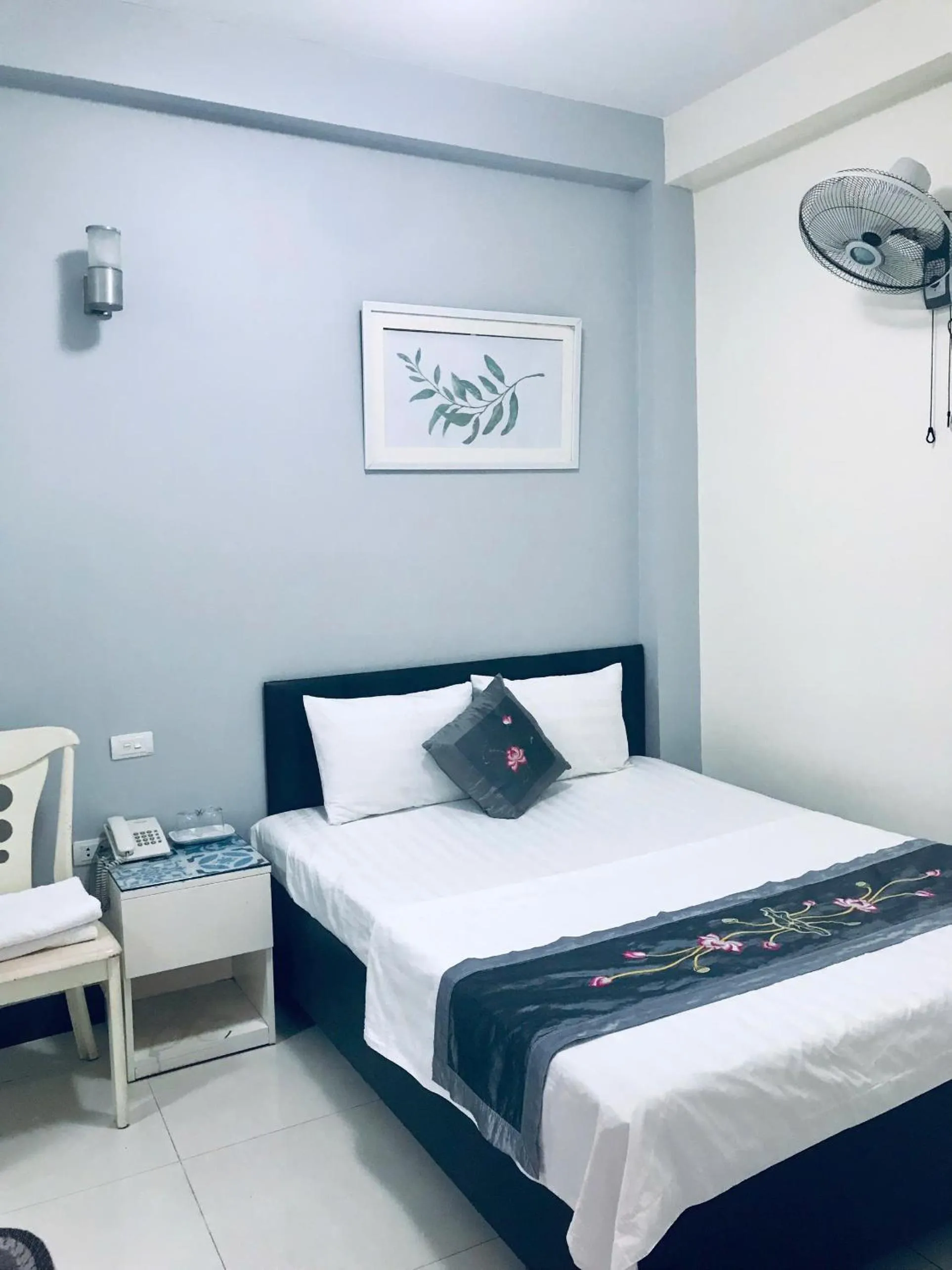 Bed in Linh Anh Hotel