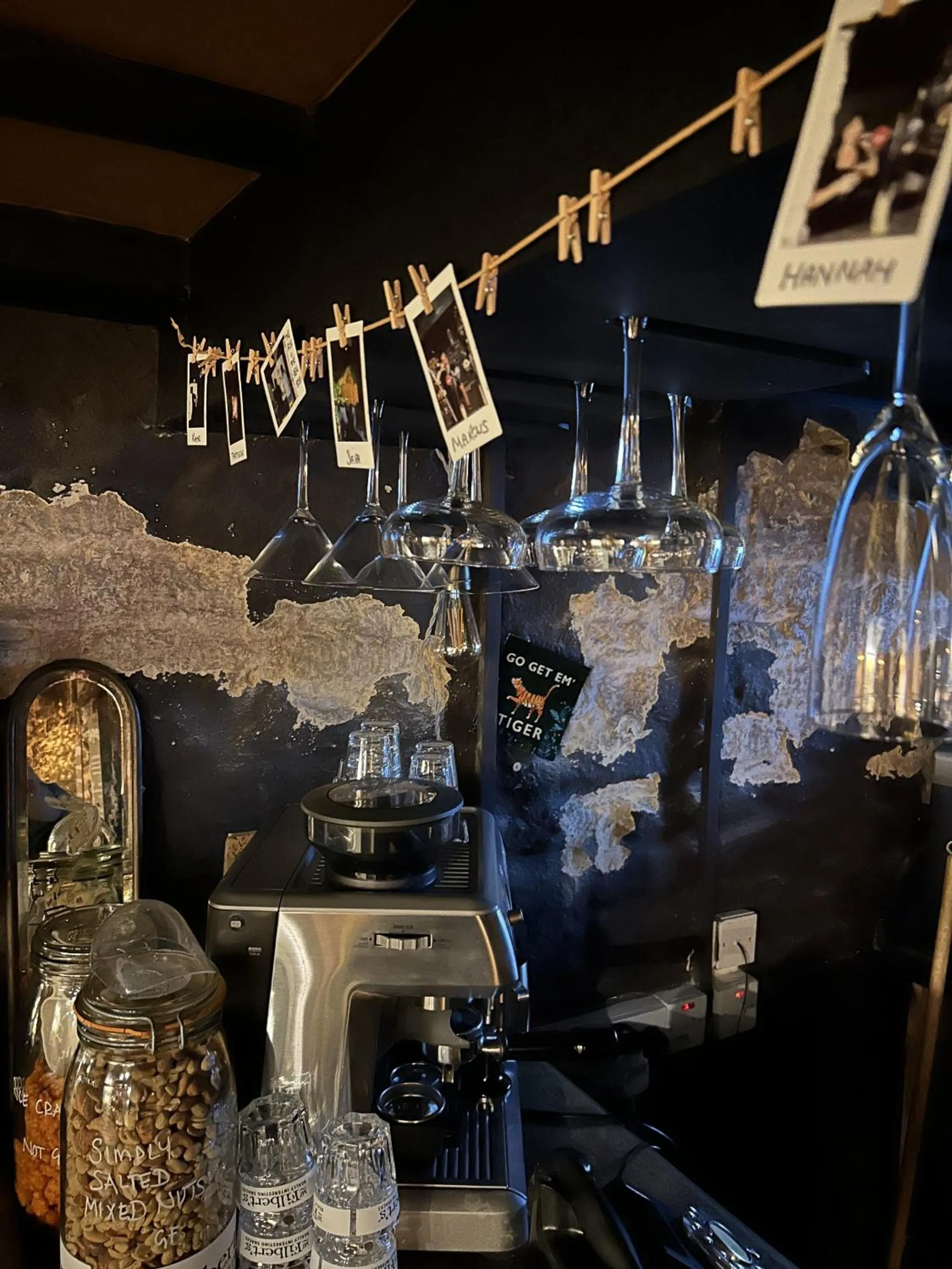 Lounge or bar in The Bridge House