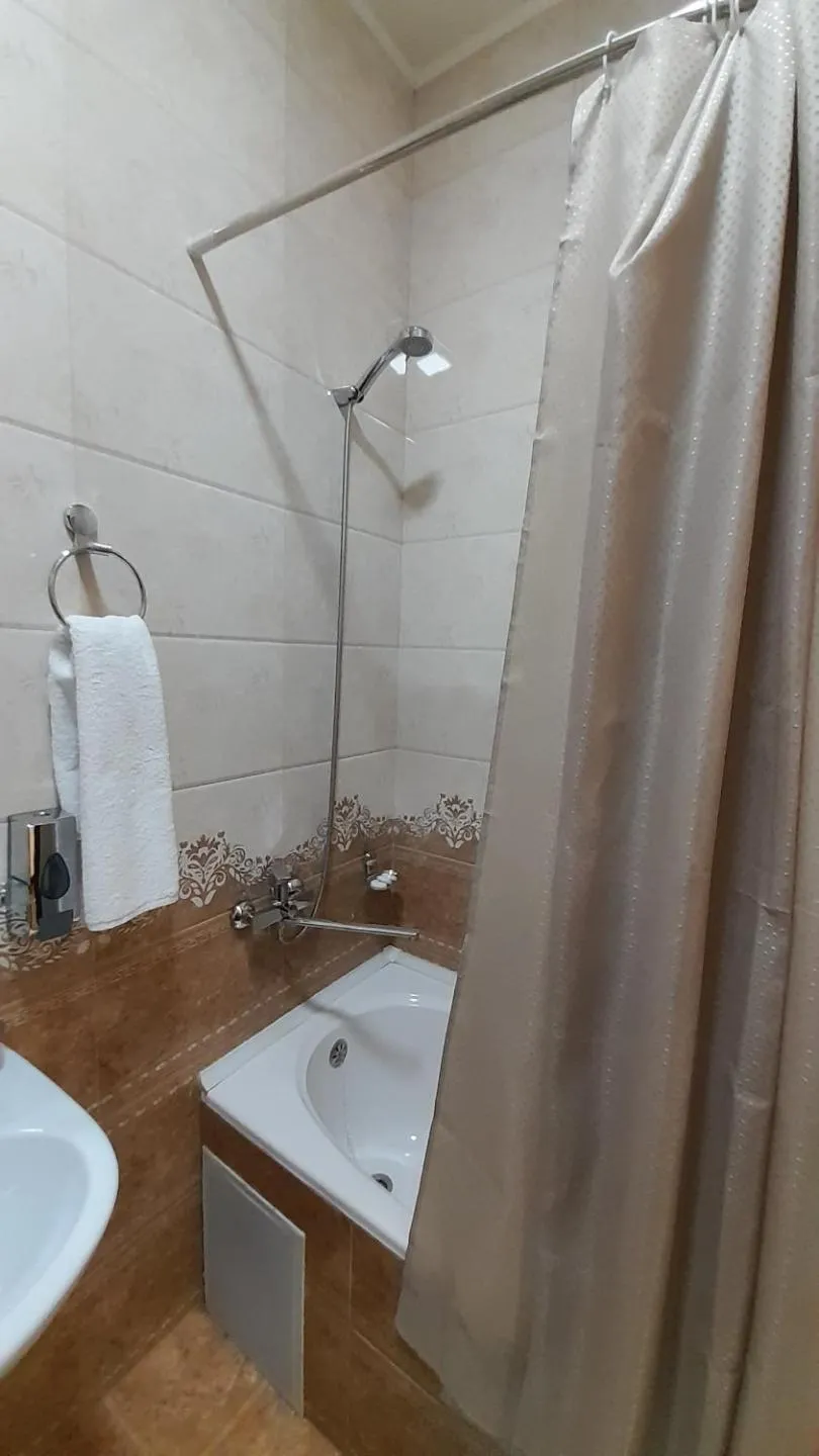 Shower in Villa Oasis