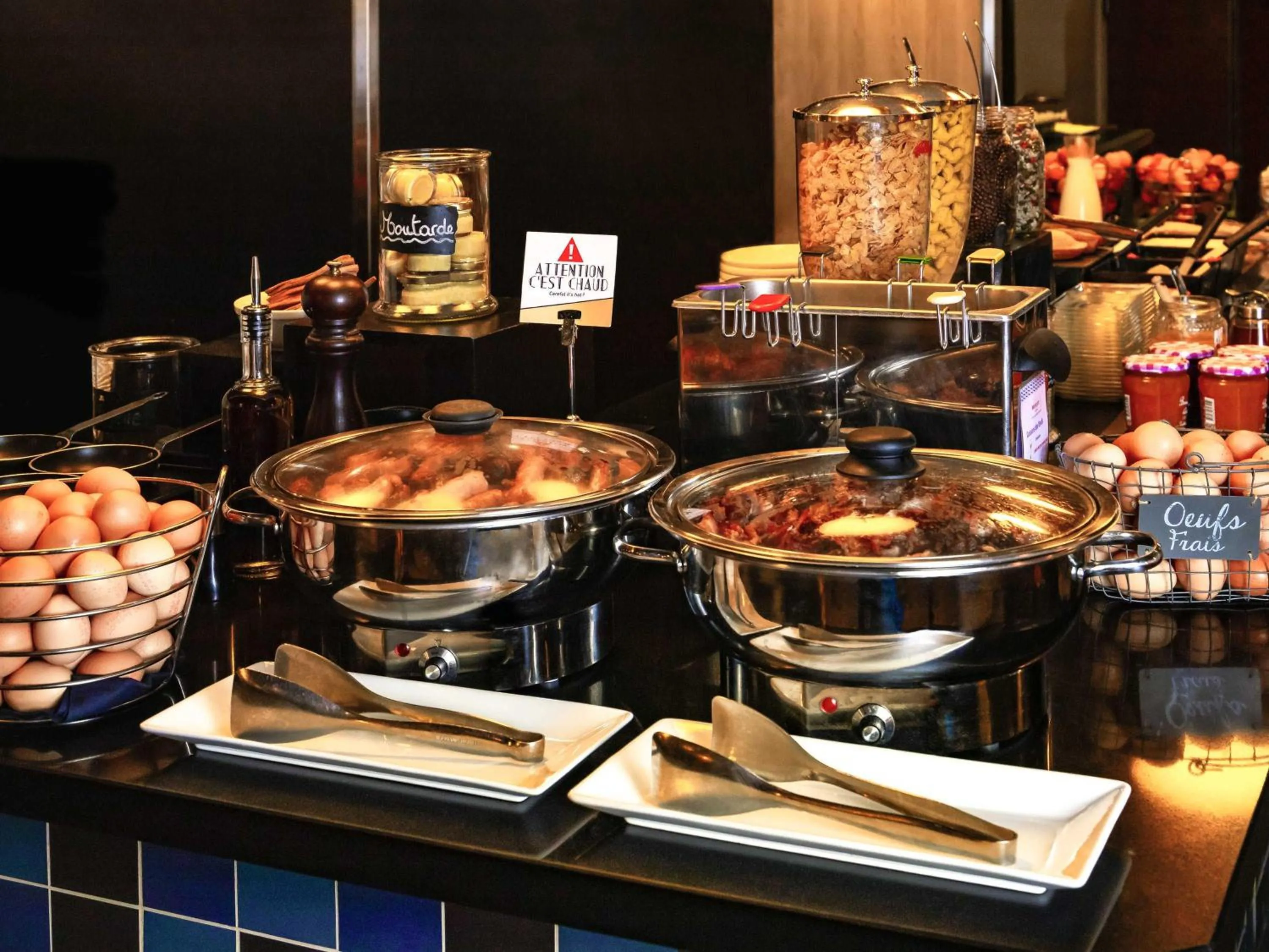 Breakfast in Hotel Mercure Blois Centre