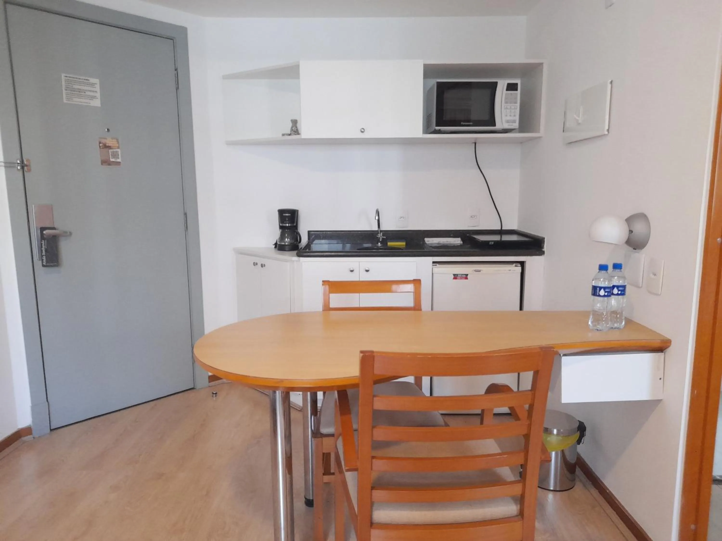 Kitchen or kitchenette in lMPECAVEL Flat - Moema proximo Shopping Ibirapuera