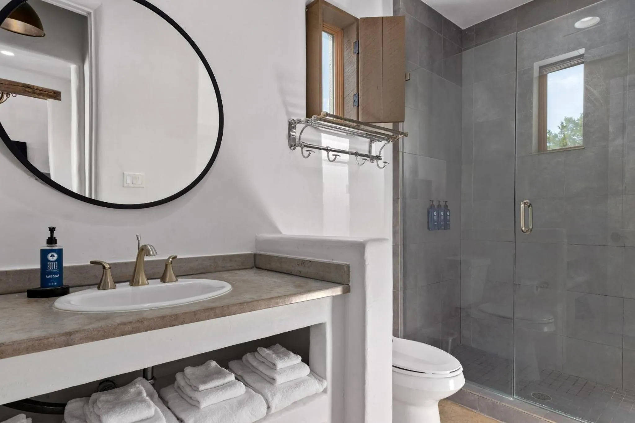Bathroom in WorldMark Hunt – Stablewood Springs Resort