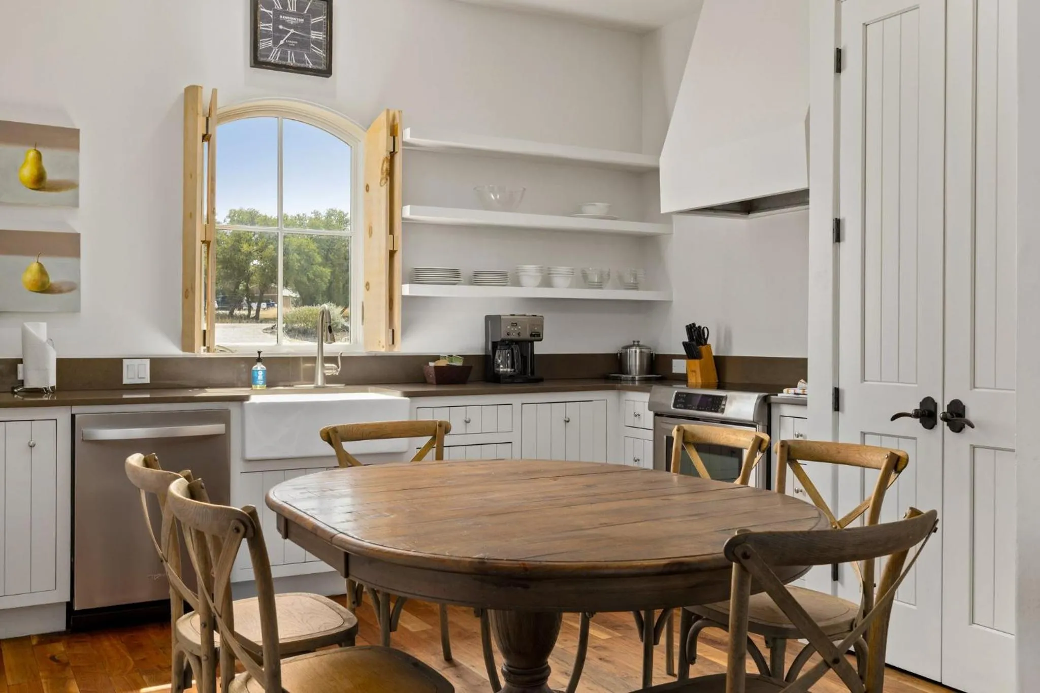 Restaurant/places to eat in WorldMark Hunt – Stablewood Springs Resort