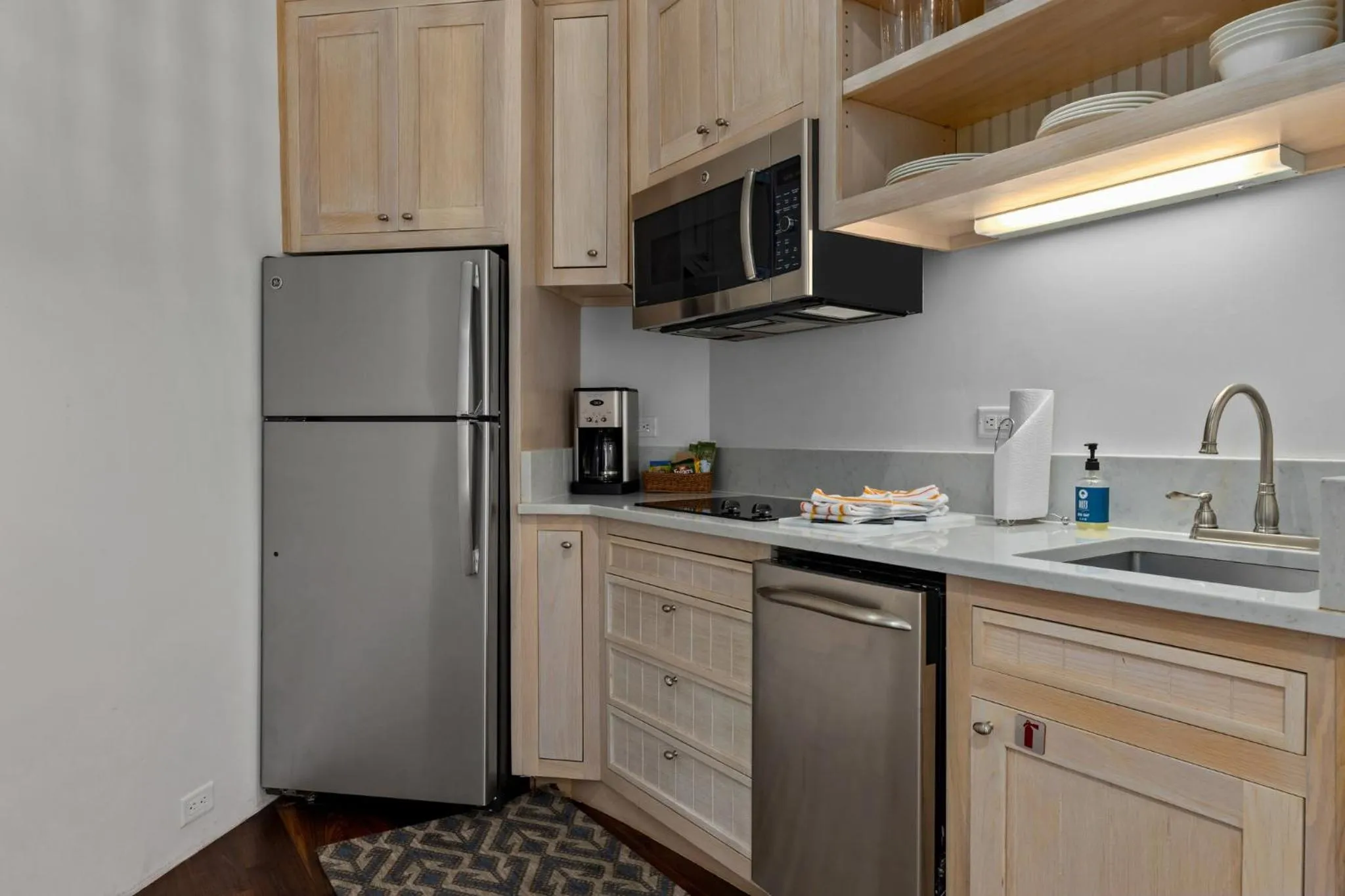 Communal kitchen in WorldMark Hunt – Stablewood Springs Resort