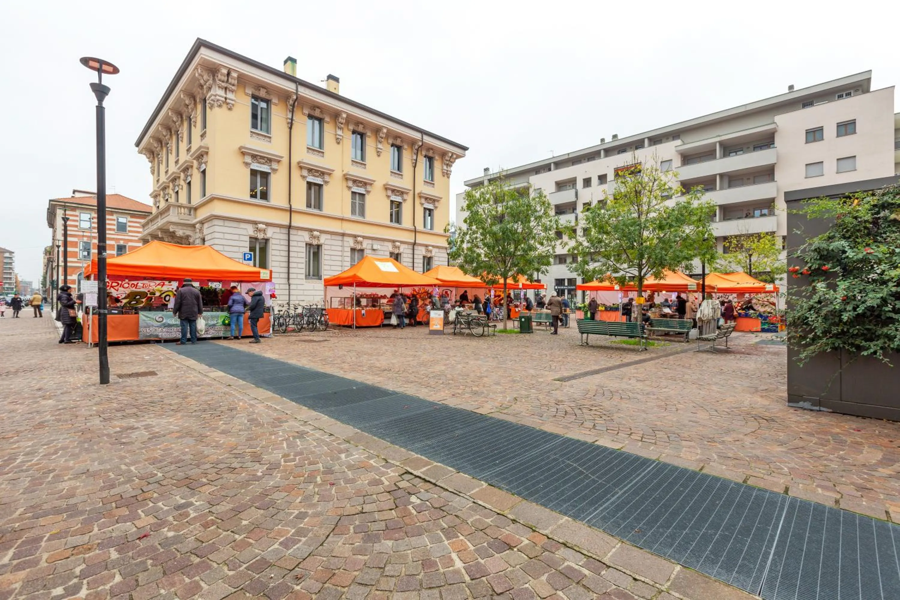 Neighbourhood in Savona District Terrace Flat