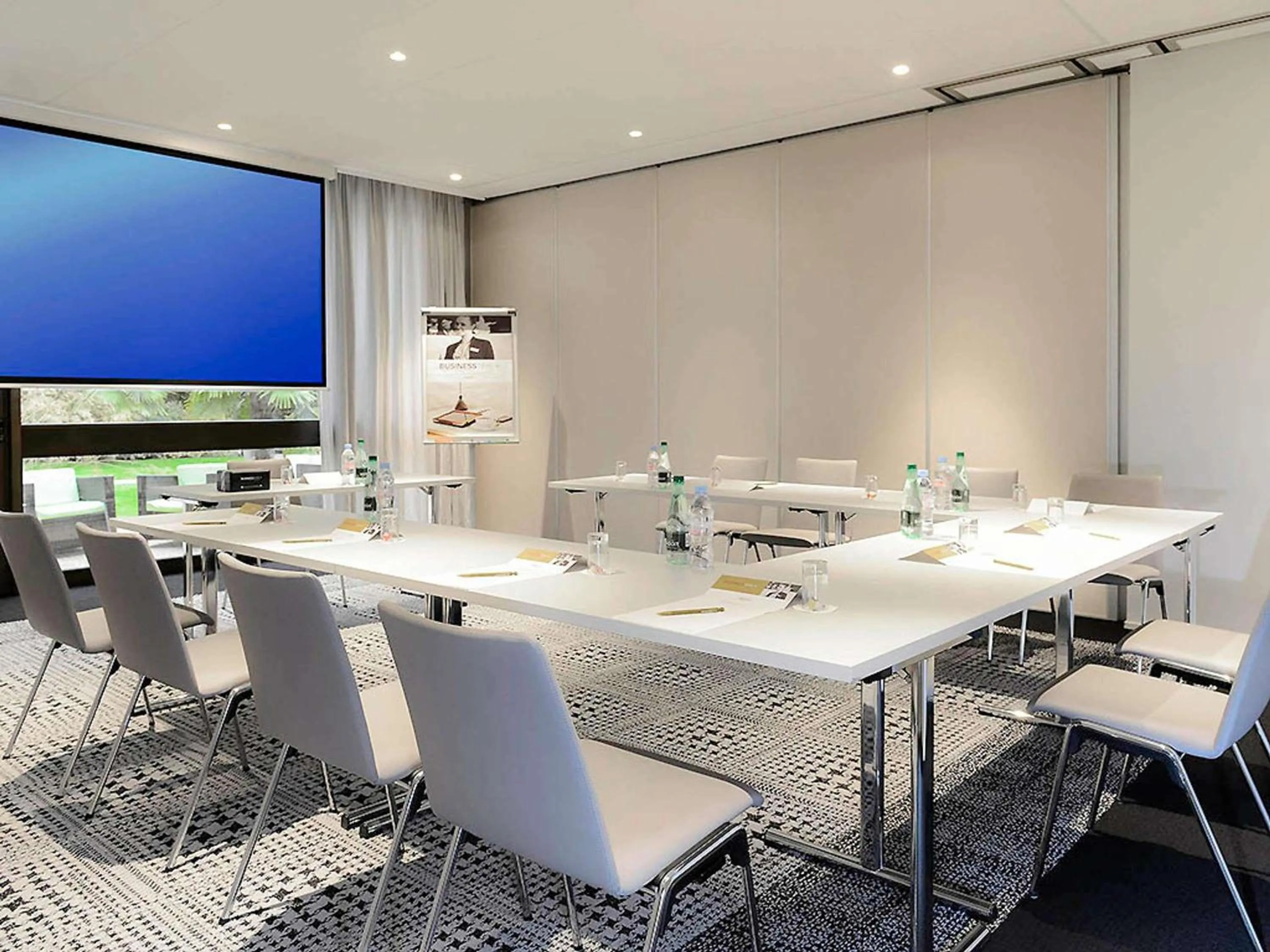 Meeting/conference room in Mercure Caen Centre Port De Plaisance