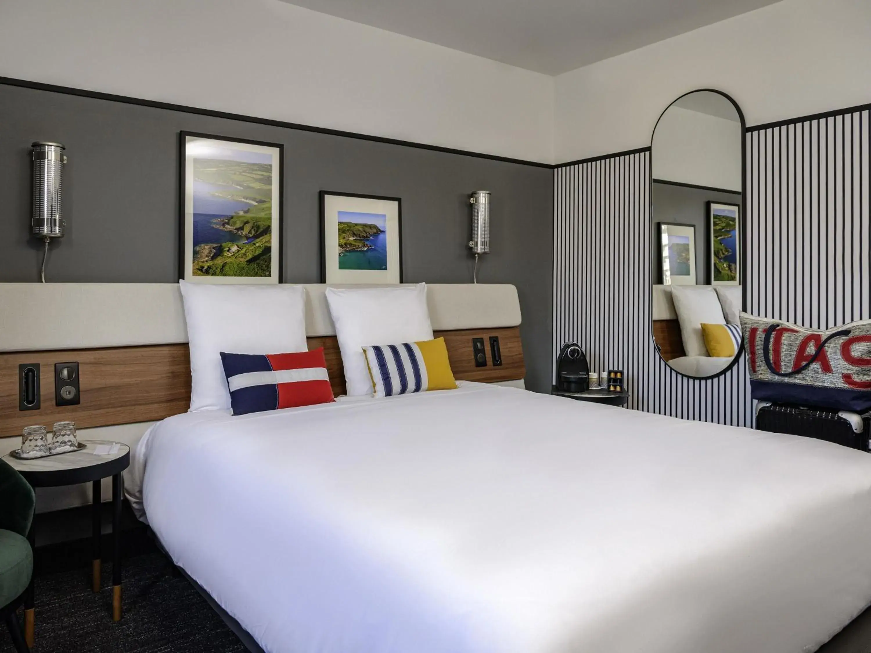 Privilege Double Room in Mercure Caen Centre Port De Plaisance Privilege Double Room in Mercure Caen Centre Port De Plaisance