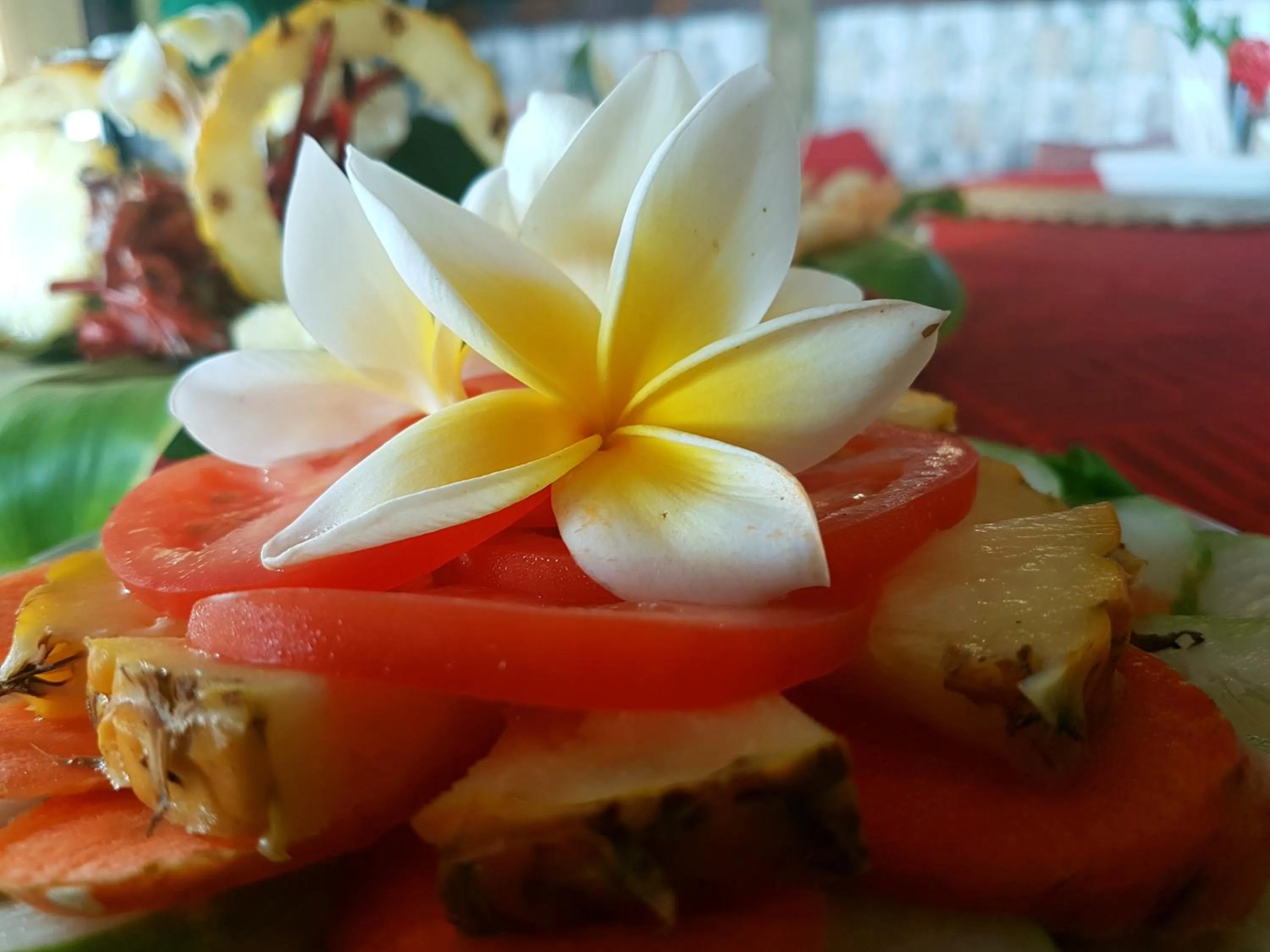 Lunch in Le Uaina Beach Resort