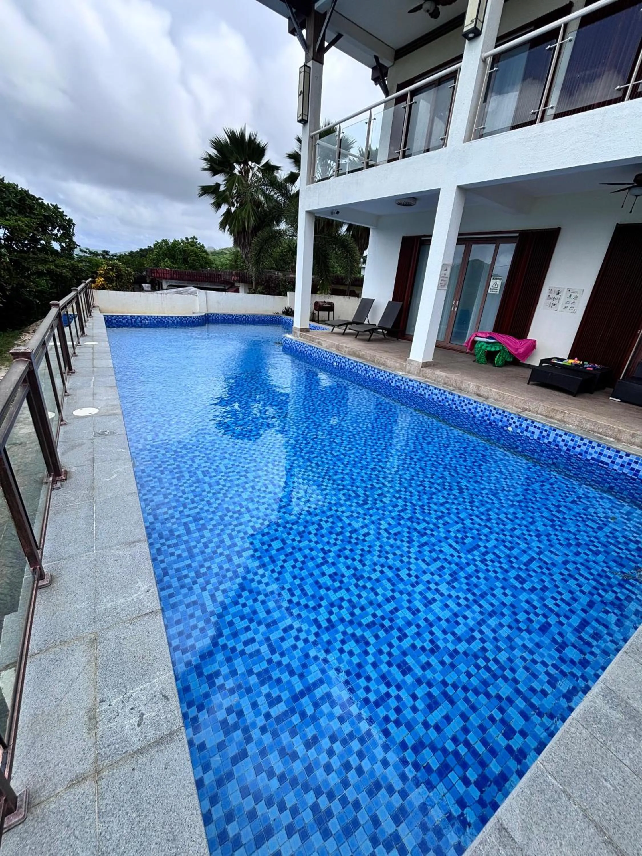 Hanamitsu Hotel & Spa