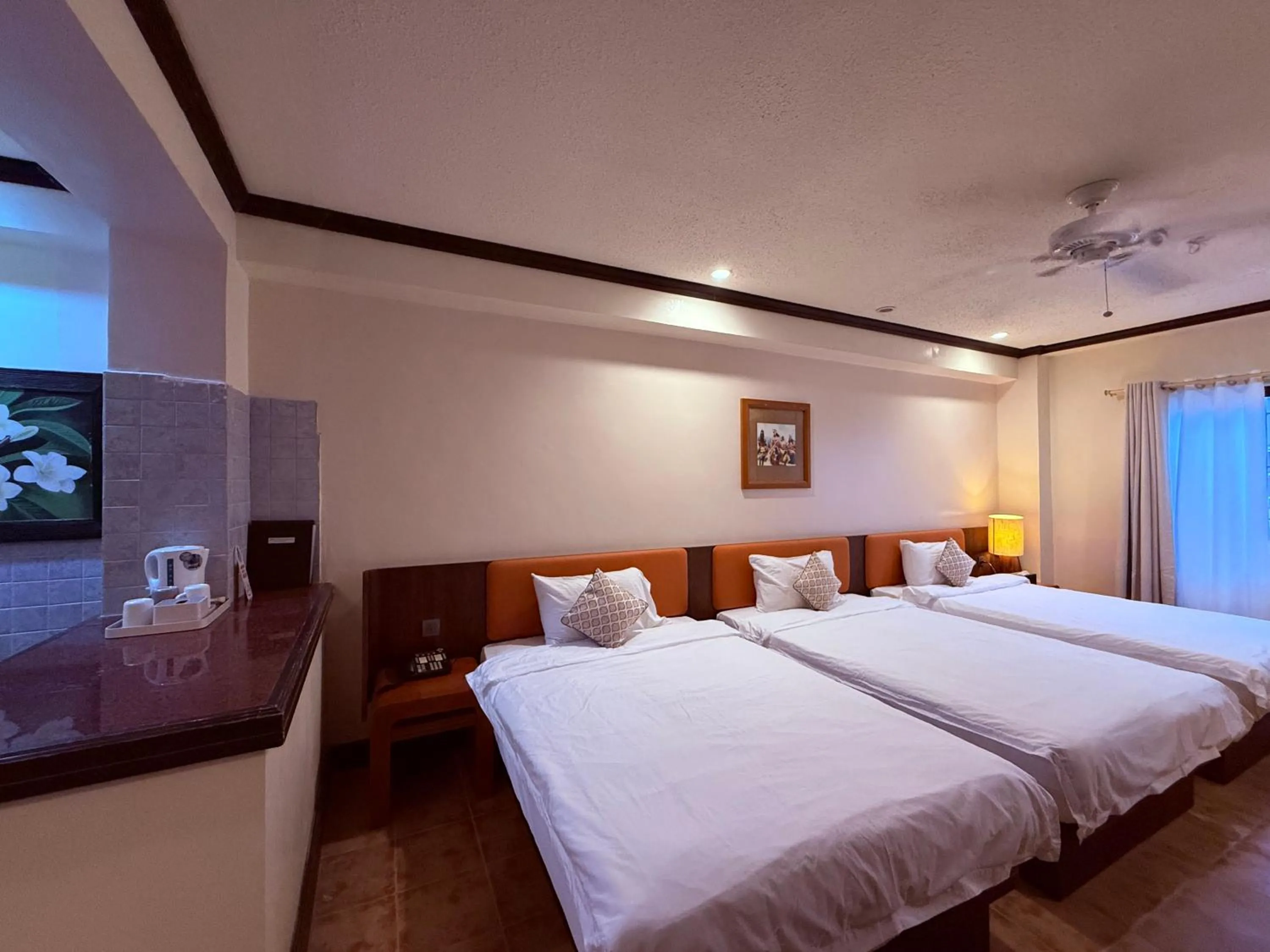 Bed in Hanamitsu Hotel & Spa