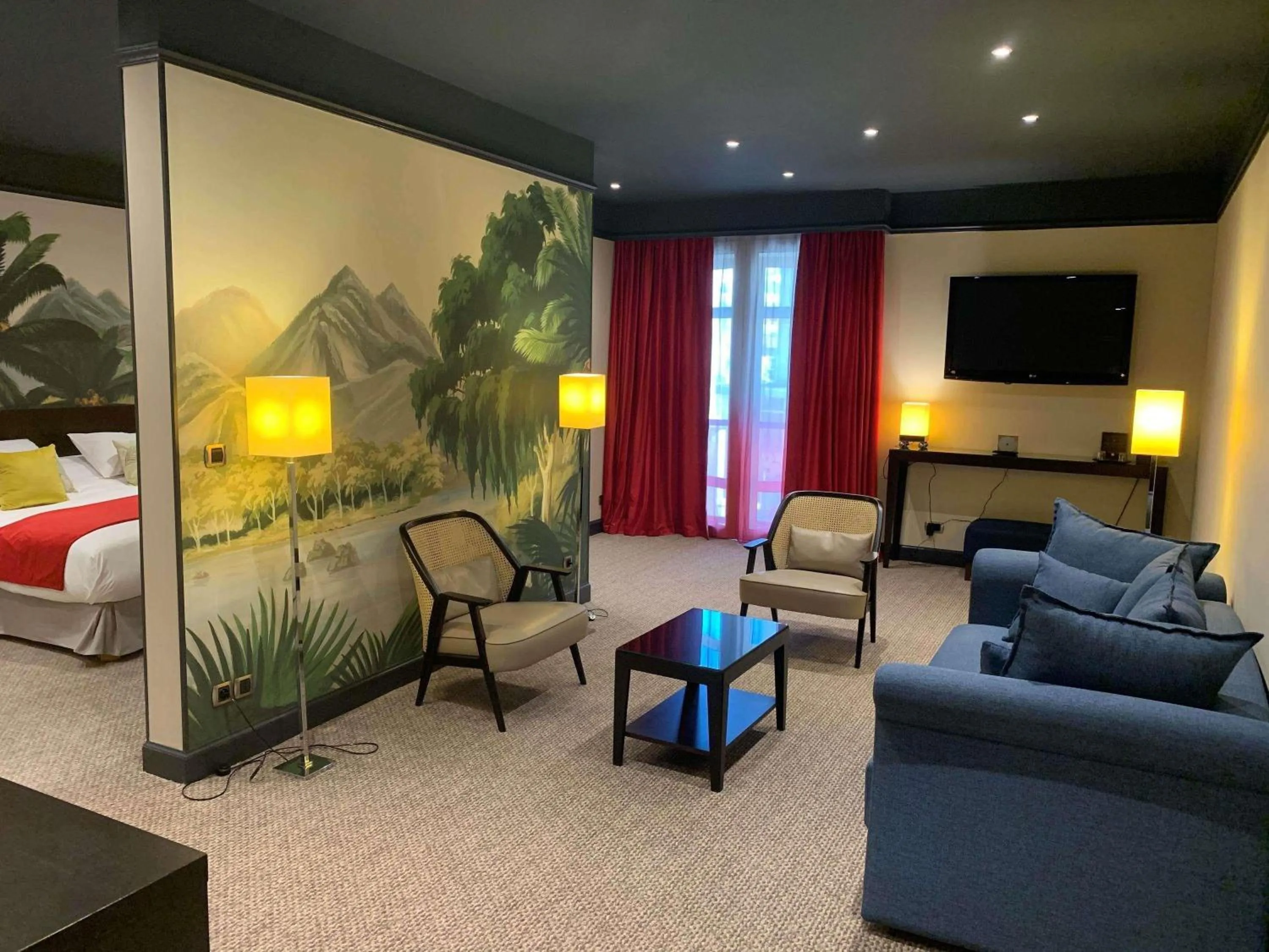 Bedroom, Bed in Mercure Bordeaux Chateau Chartrons