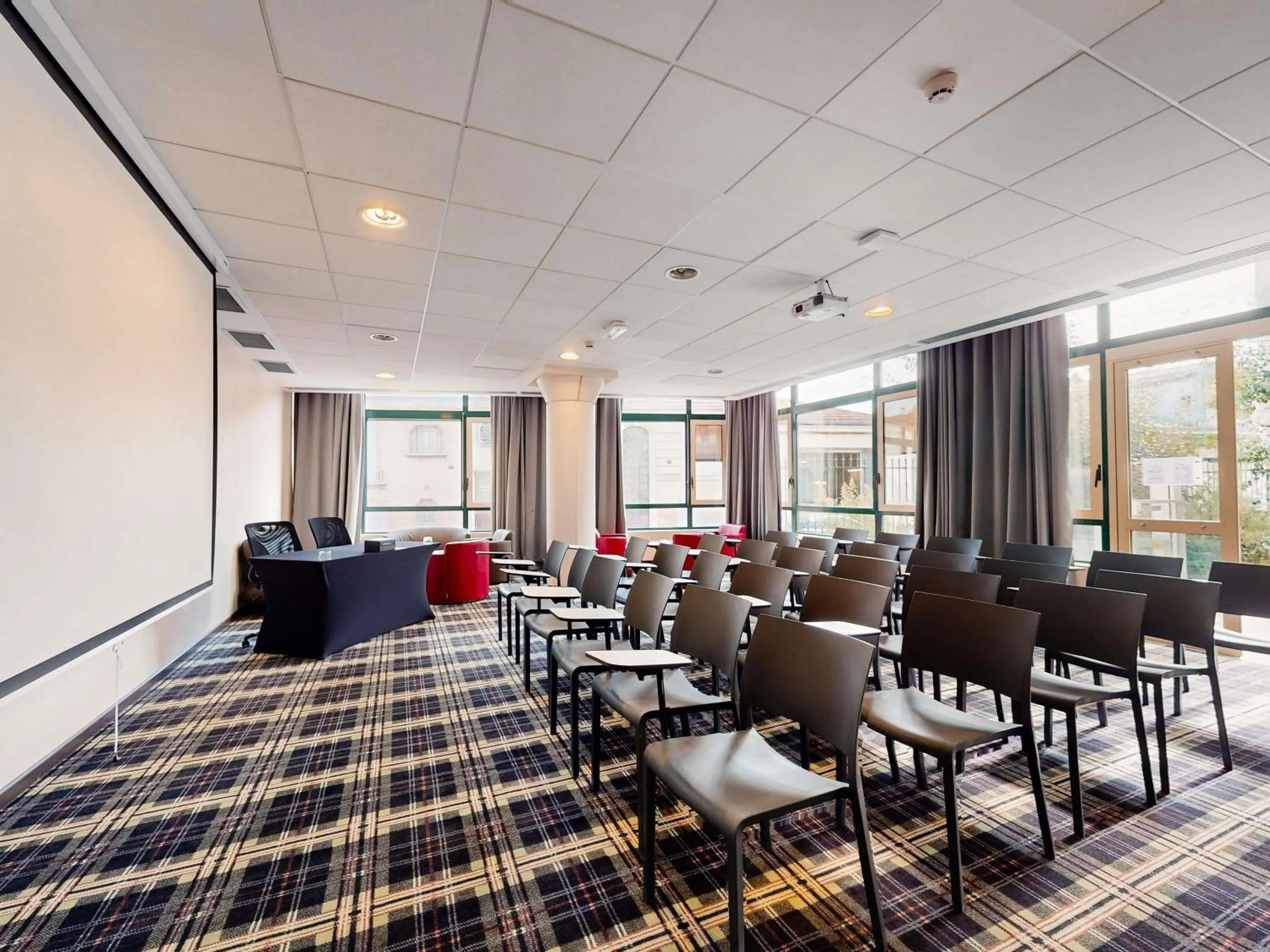 Meeting/conference room in Mercure Bordeaux Chateau Chartrons