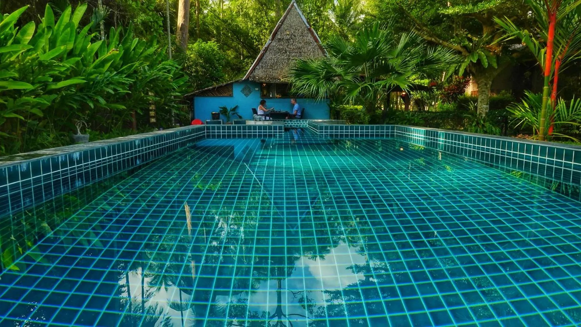Swimming pool in Leeloo Paradise