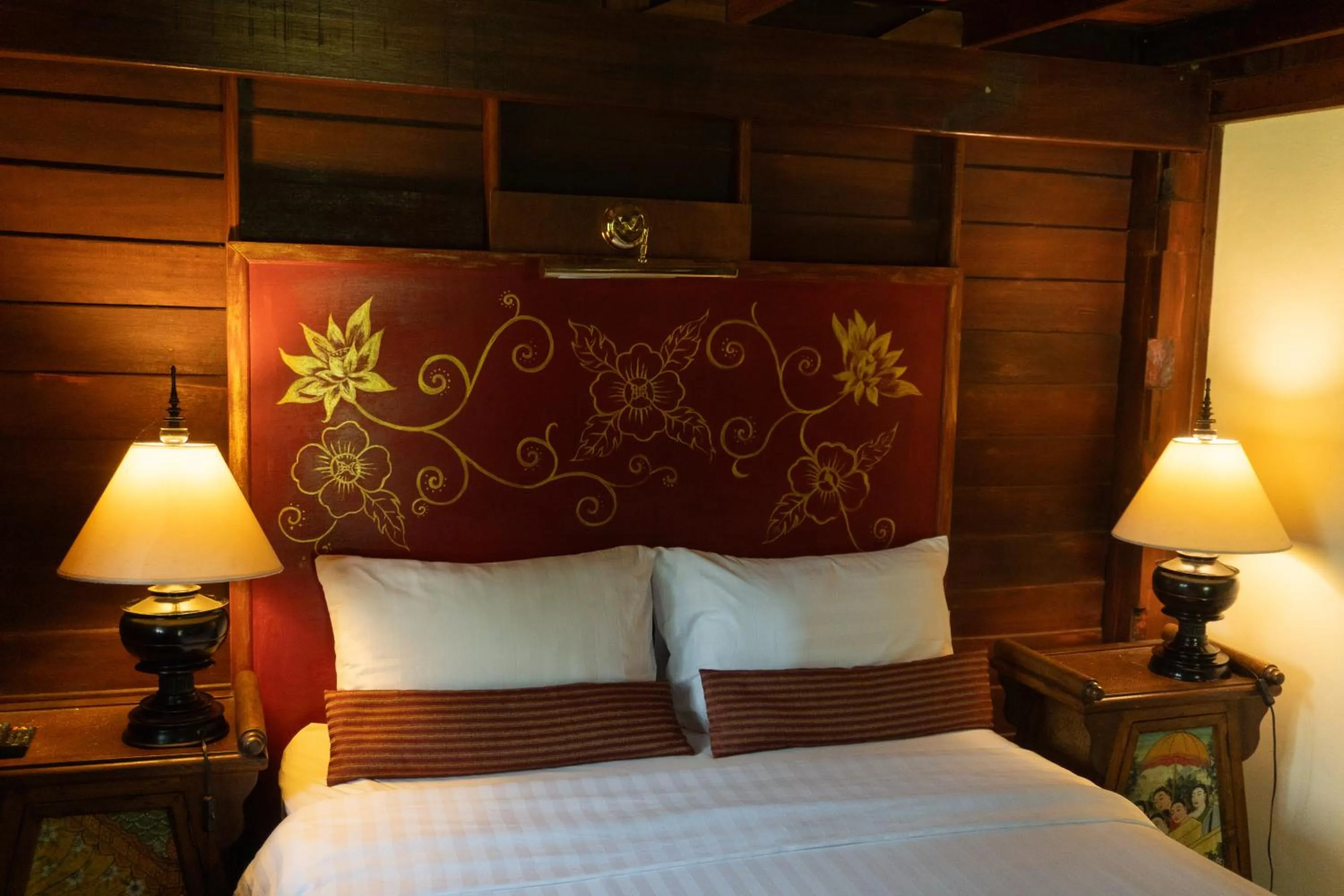 Bed in Leeloo Paradise