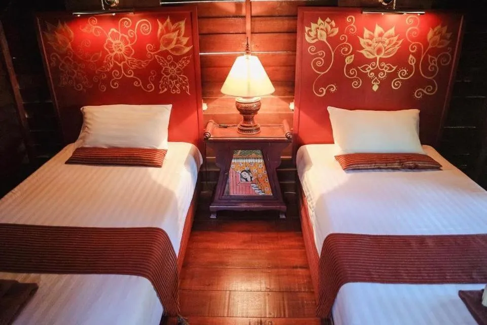 Bed in Leeloo Paradise