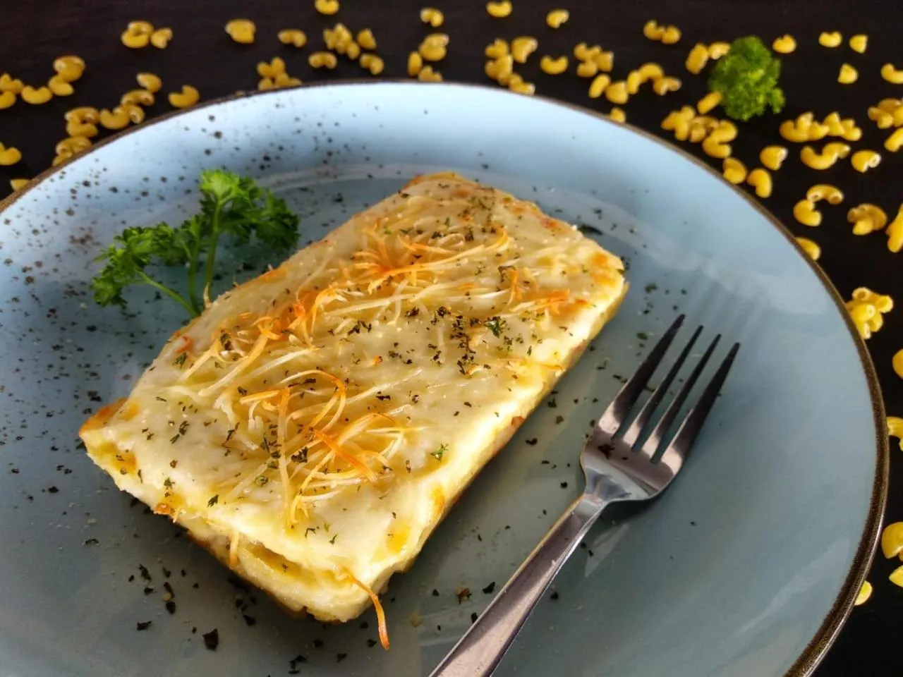 Food and drinks in Pollos Hotel & Gallery