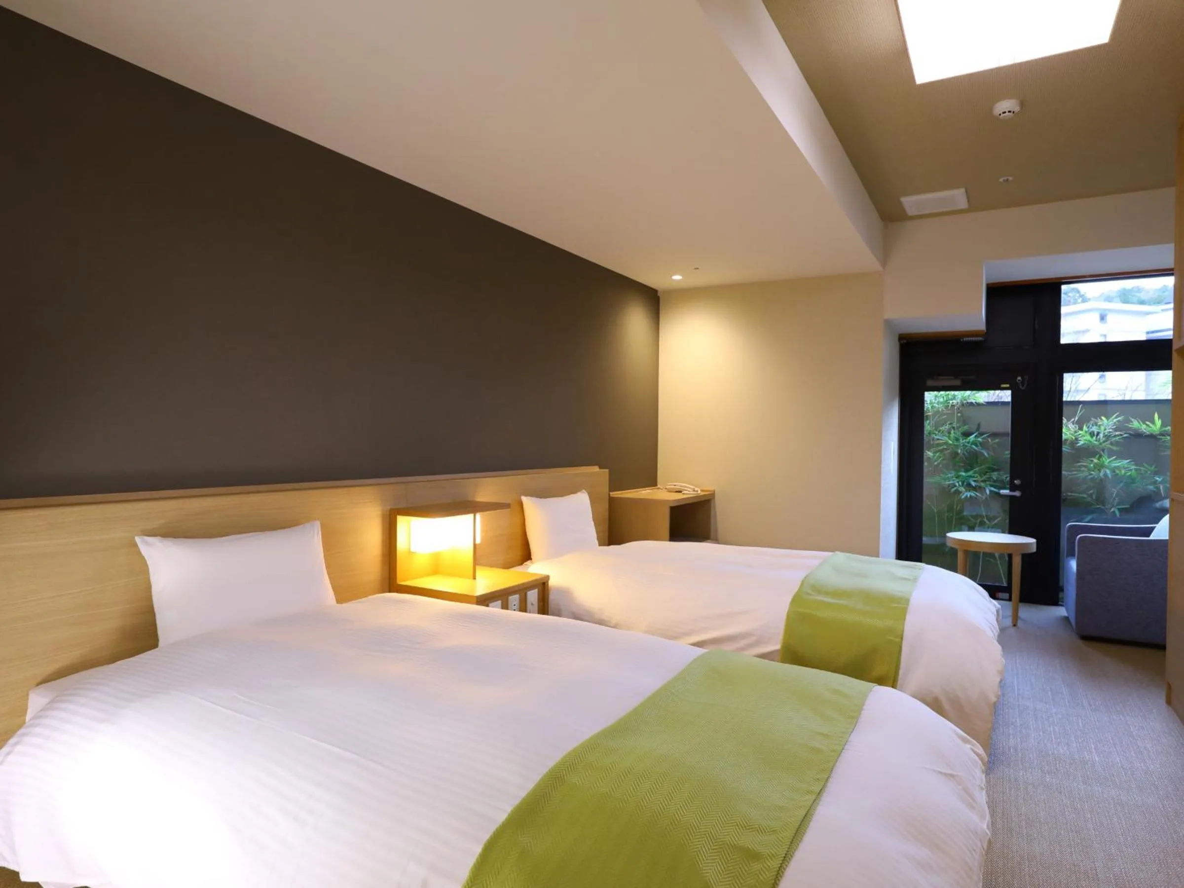 Photo of the whole room, Bed in Shuzenji Onsen Katsuragawa