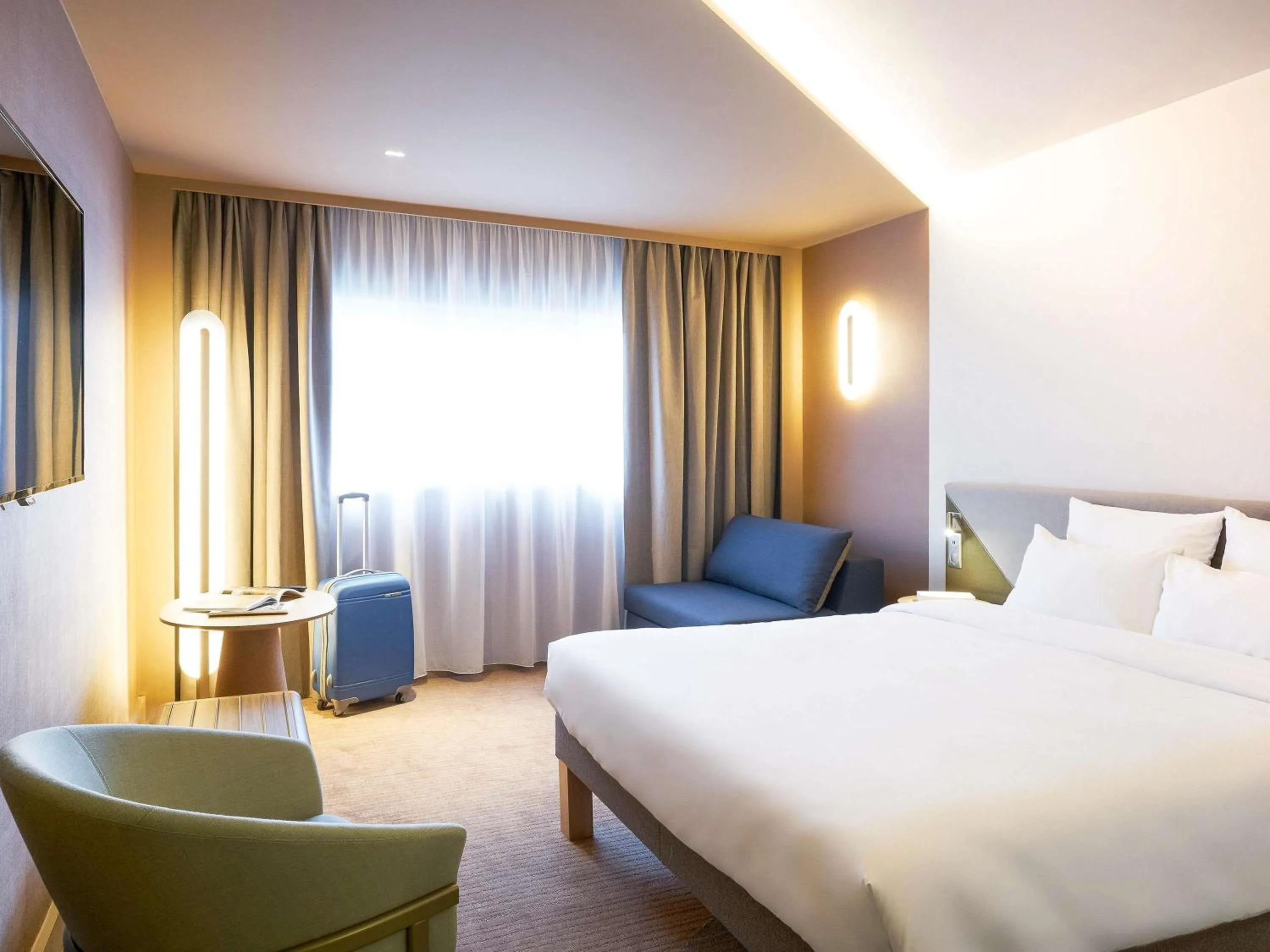 Bed in Novotel Marne La Vallée Collégien