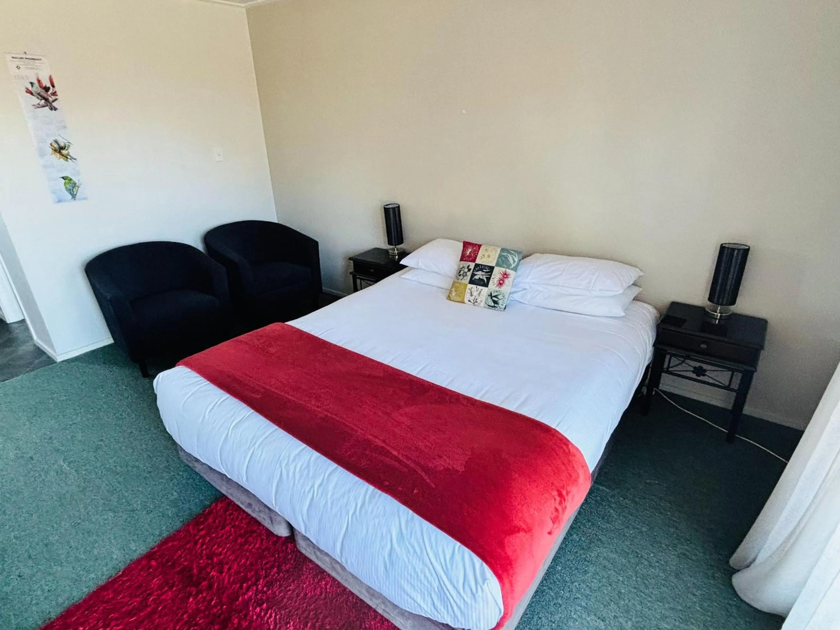 Bed in Buller Bridge Motel