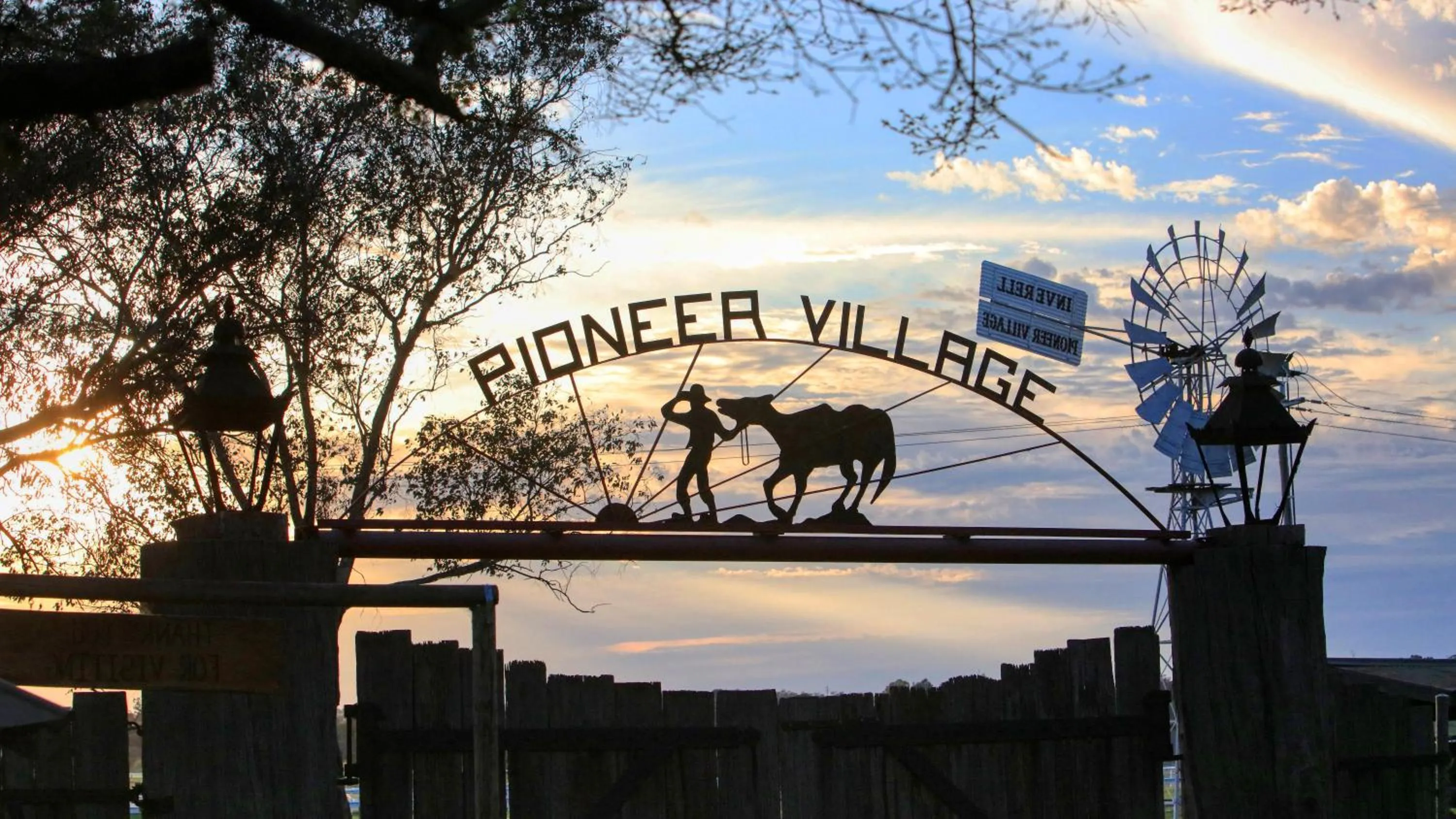 Nearby landmark in Top of the Town Motel