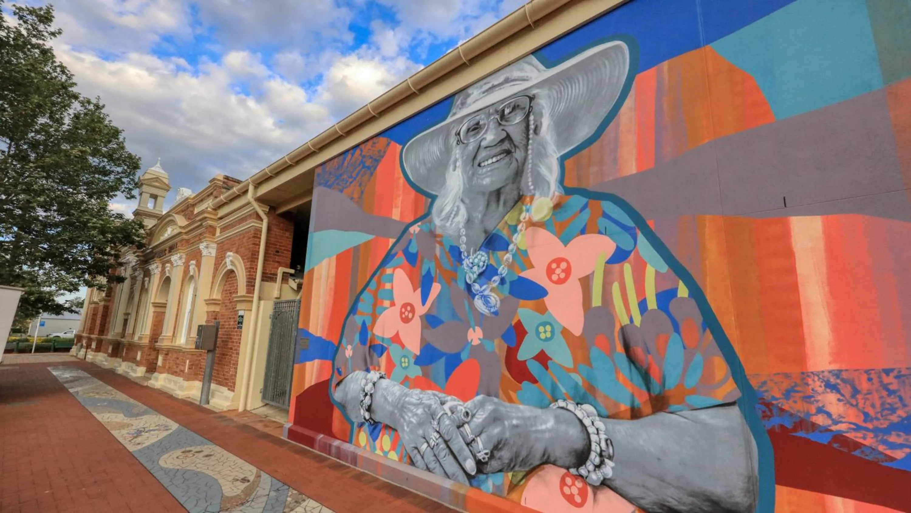 Nearby landmark in Top of the Town Motel