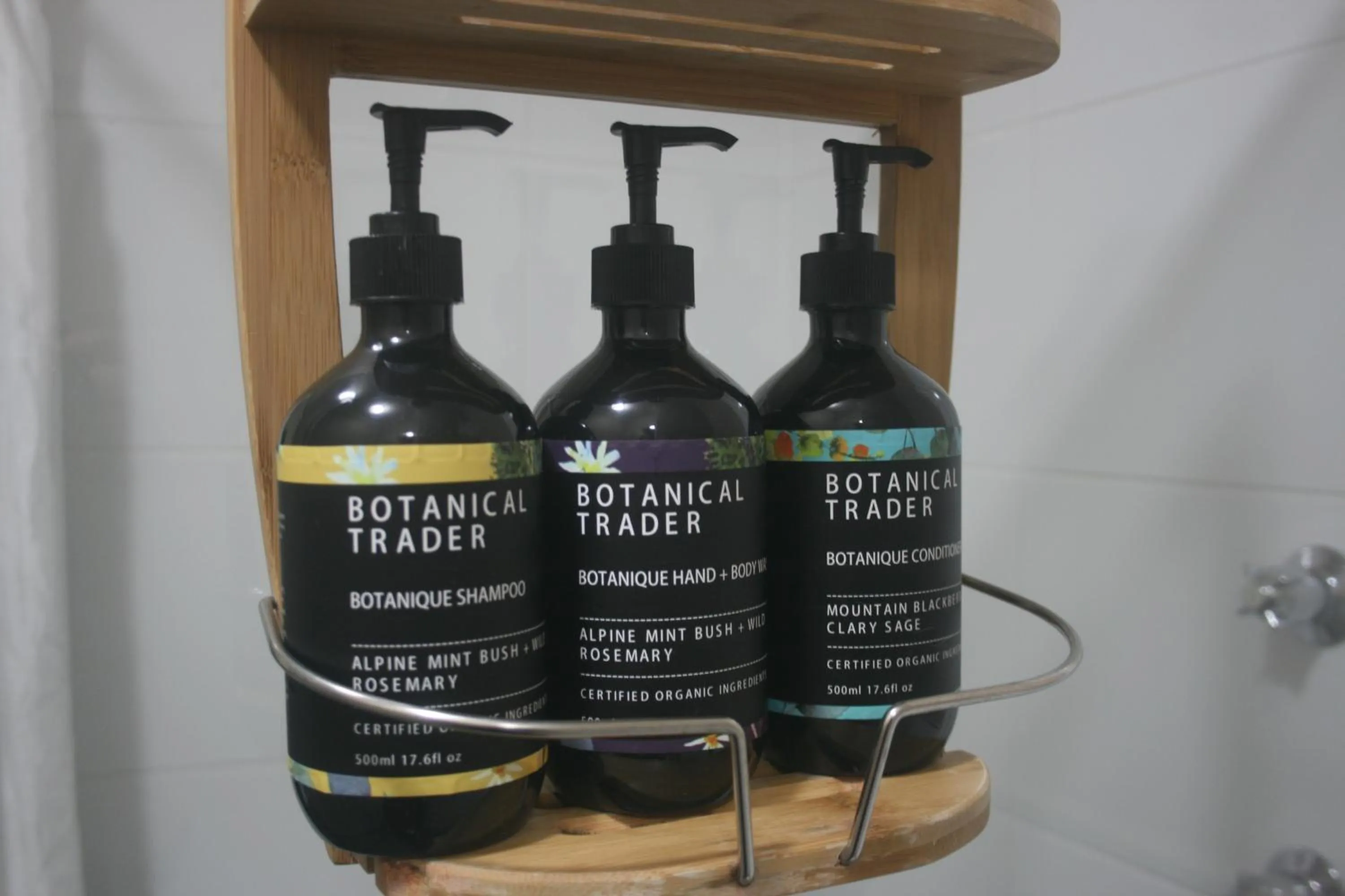 Decorative detail in Jindy Inn