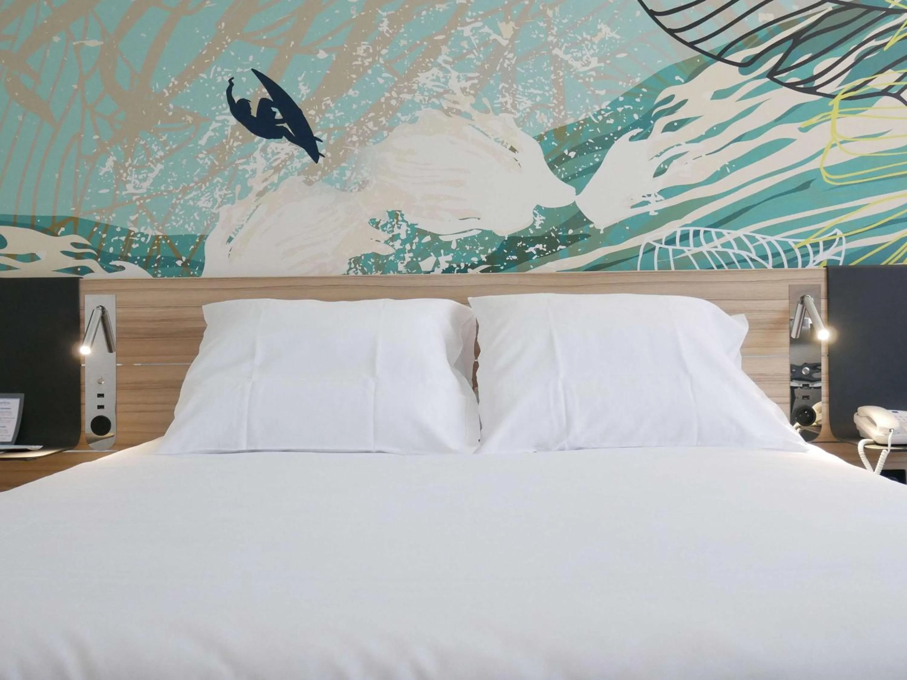 Superior Queen Room in Novotel Narbonne Sud A9/A61