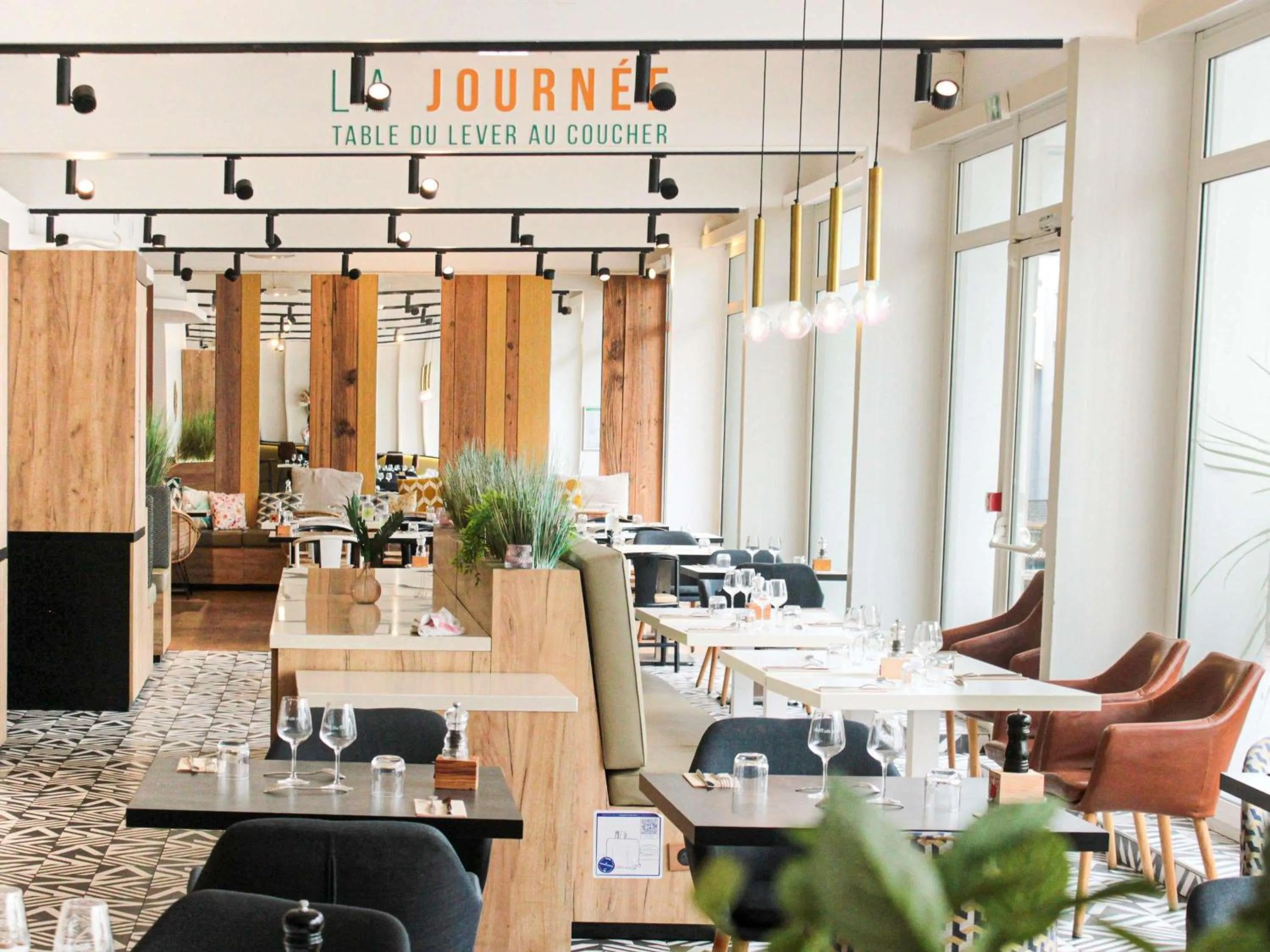 Property building in Novotel Narbonne Sud A9/A61