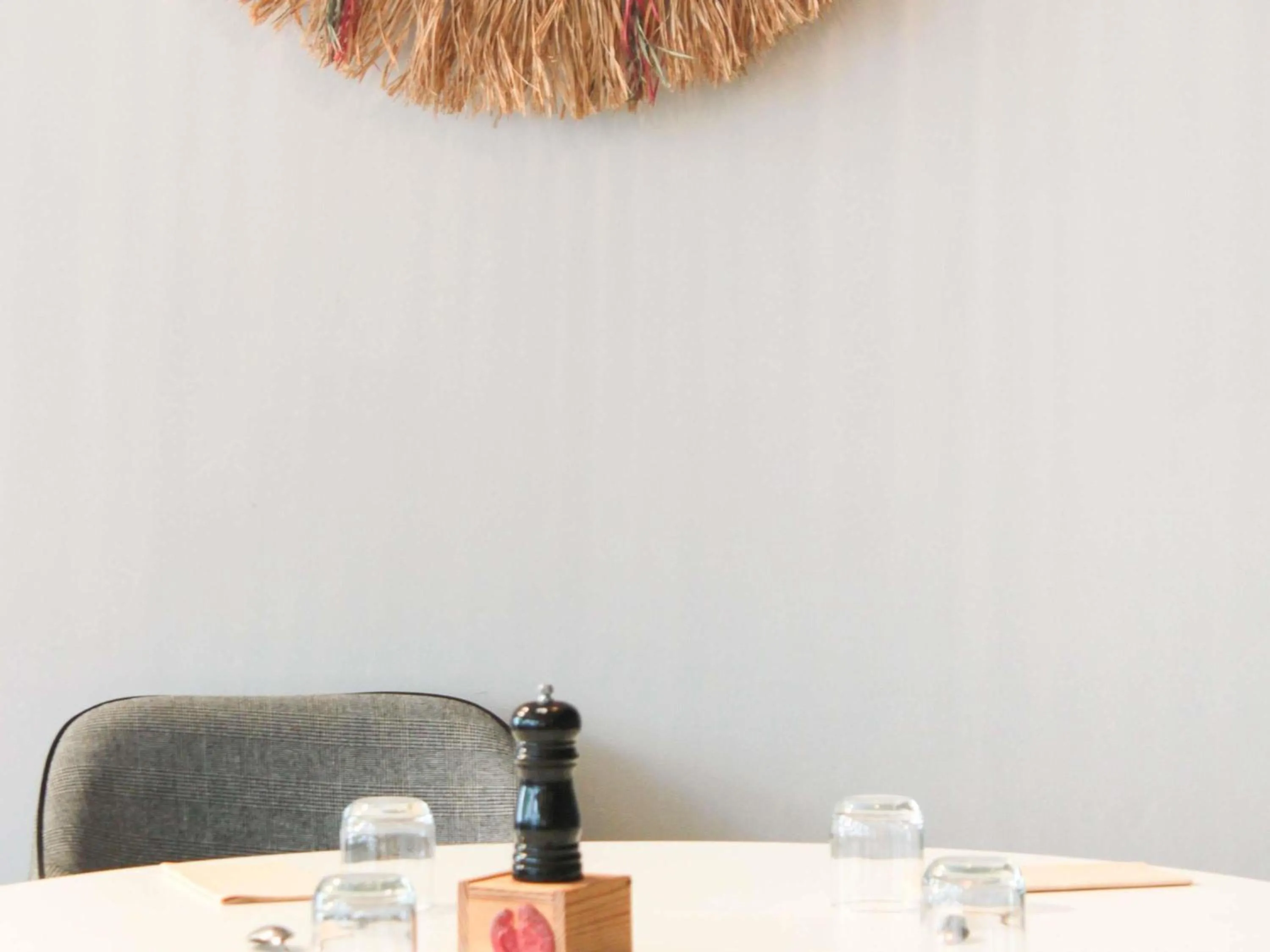 Restaurant/places to eat in Novotel Narbonne Sud A9/A61