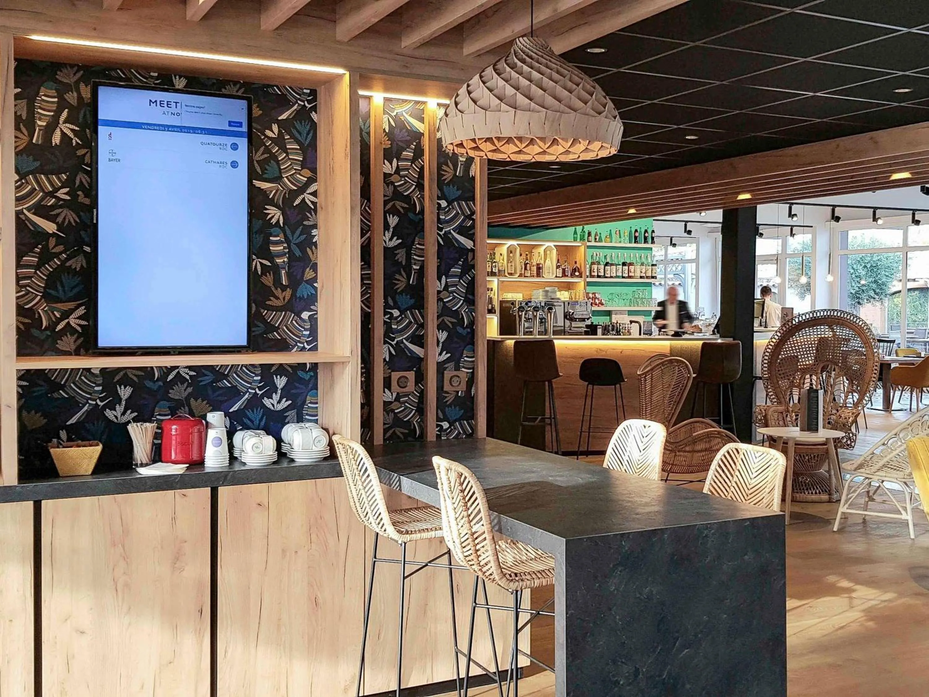 Lounge or bar in Novotel Narbonne Sud A9/A61