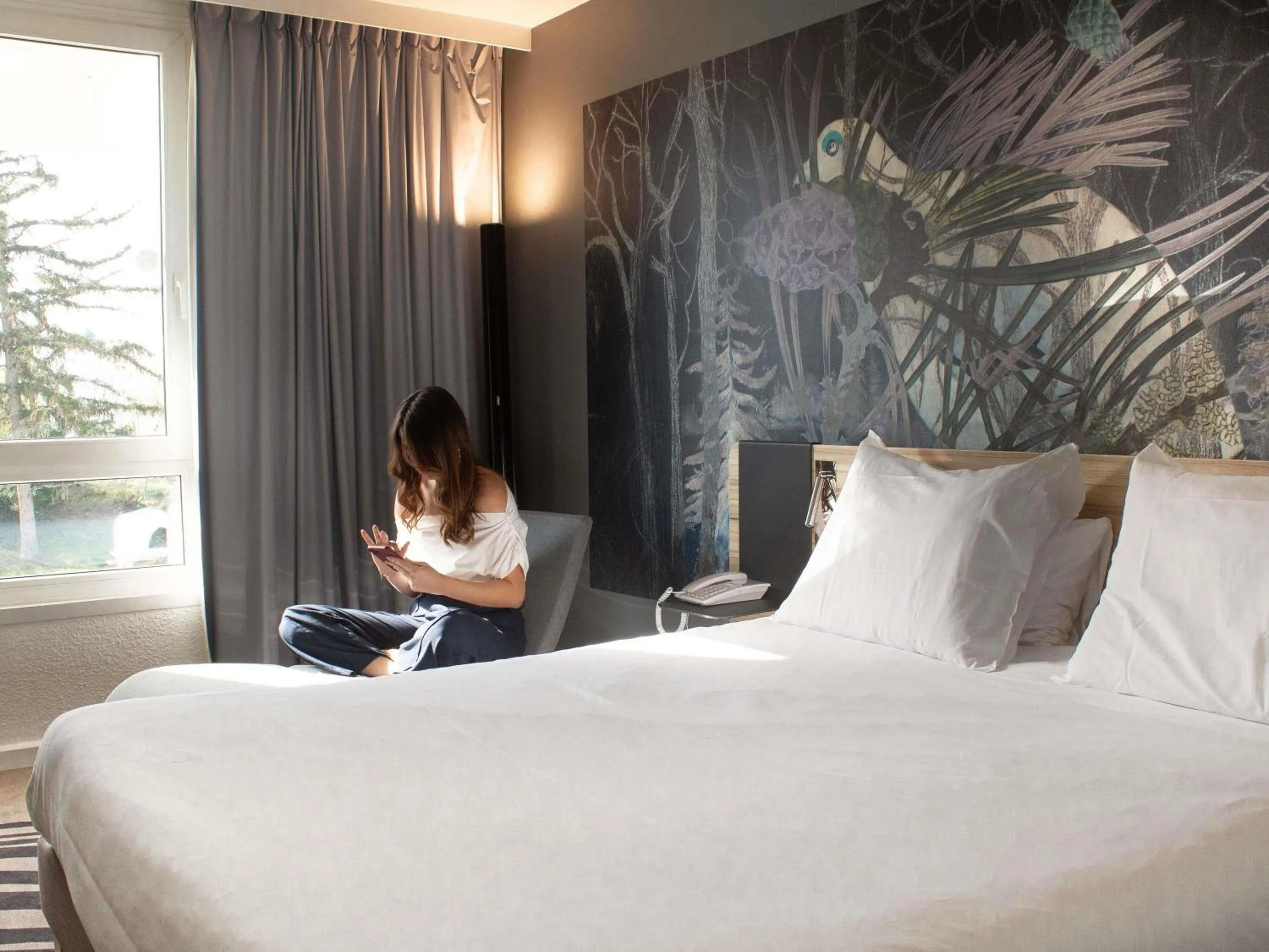 Bedroom, Bed in Novotel Narbonne Sud A9/A61