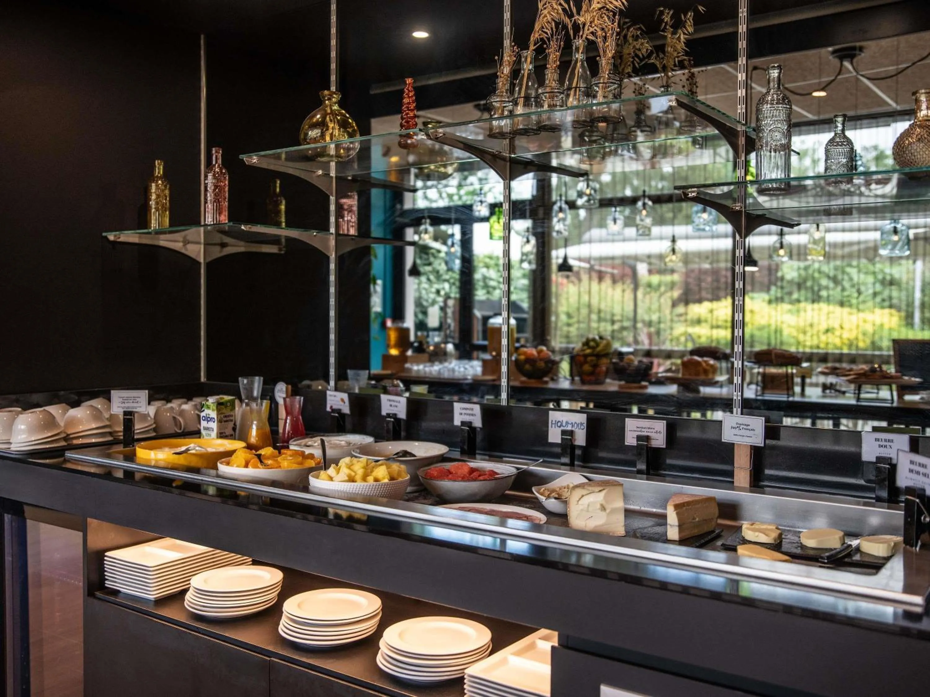 Breakfast in Novotel Bordeaux Mérignac