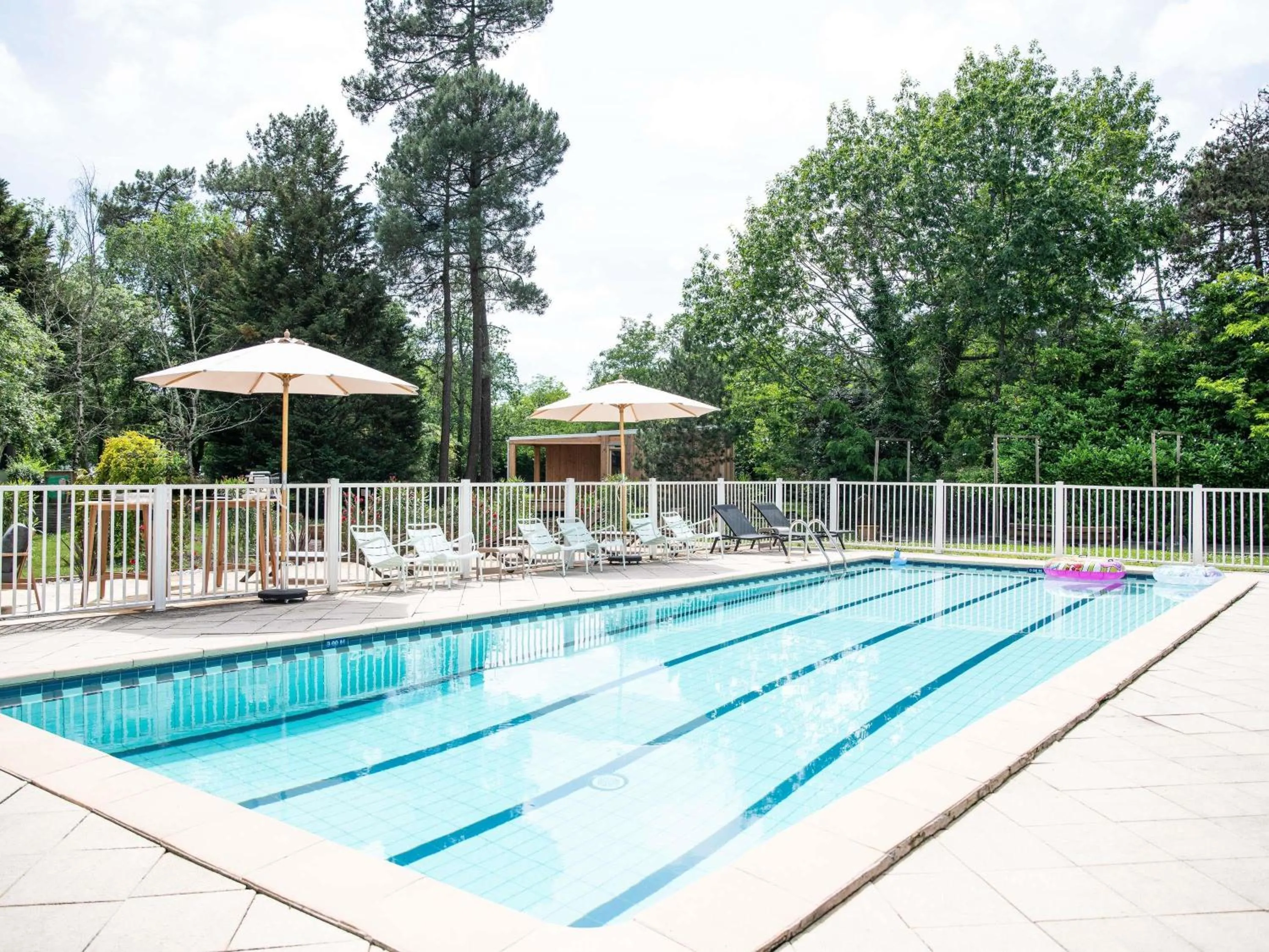 Spring in Novotel Bordeaux Mérignac