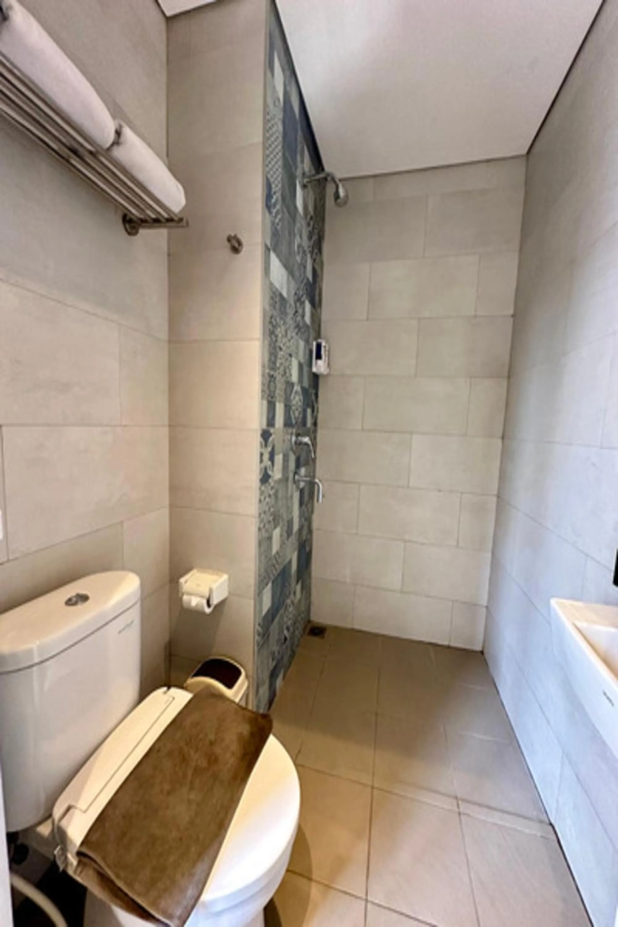 Bathroom in Hotel 88 Alun Alun Bandung By WH