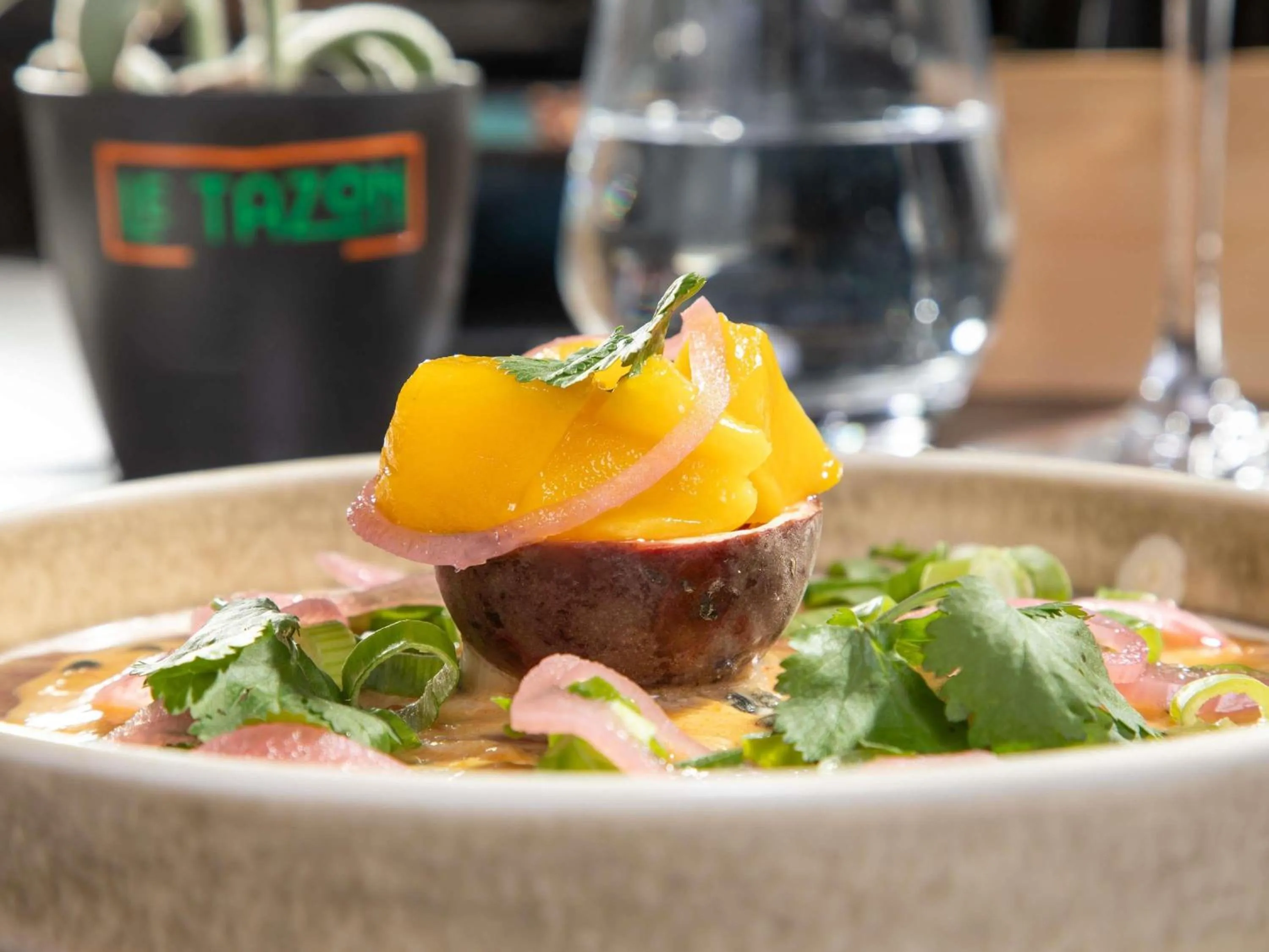 Restaurant/places to eat in Novotel Bourges