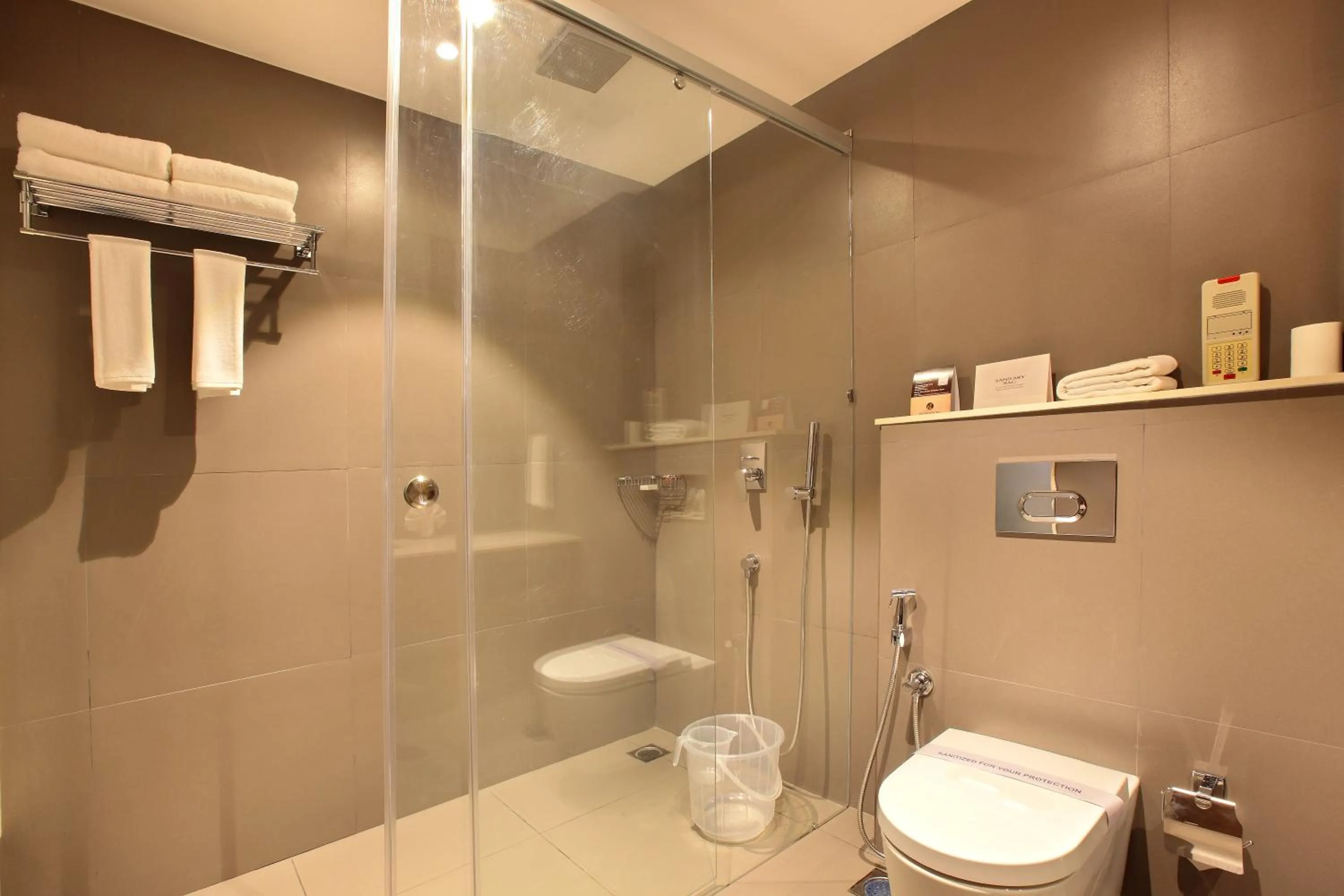 Shower in Hotel Ceasar Palace