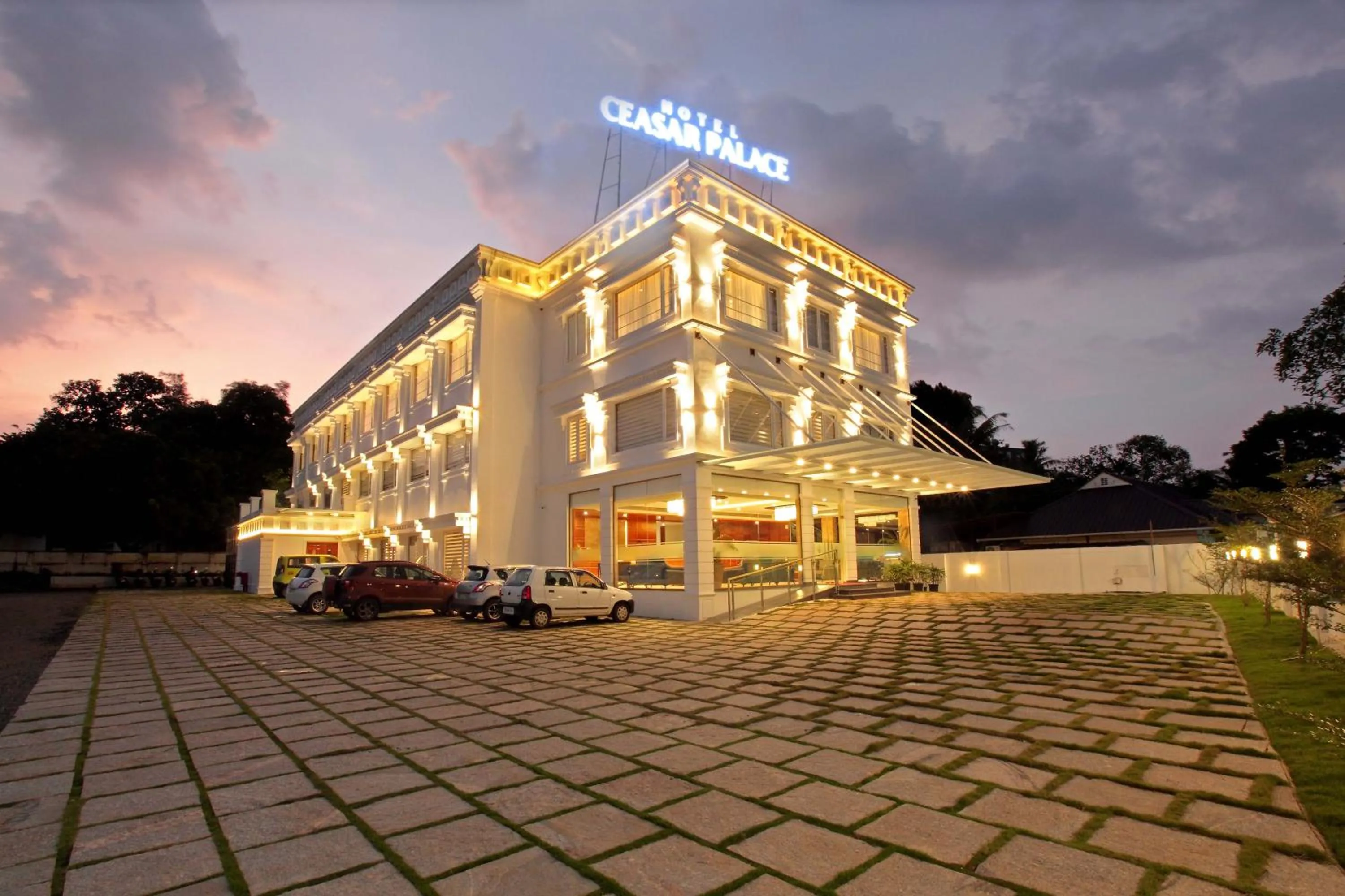 Property building in Hotel Ceasar Palace