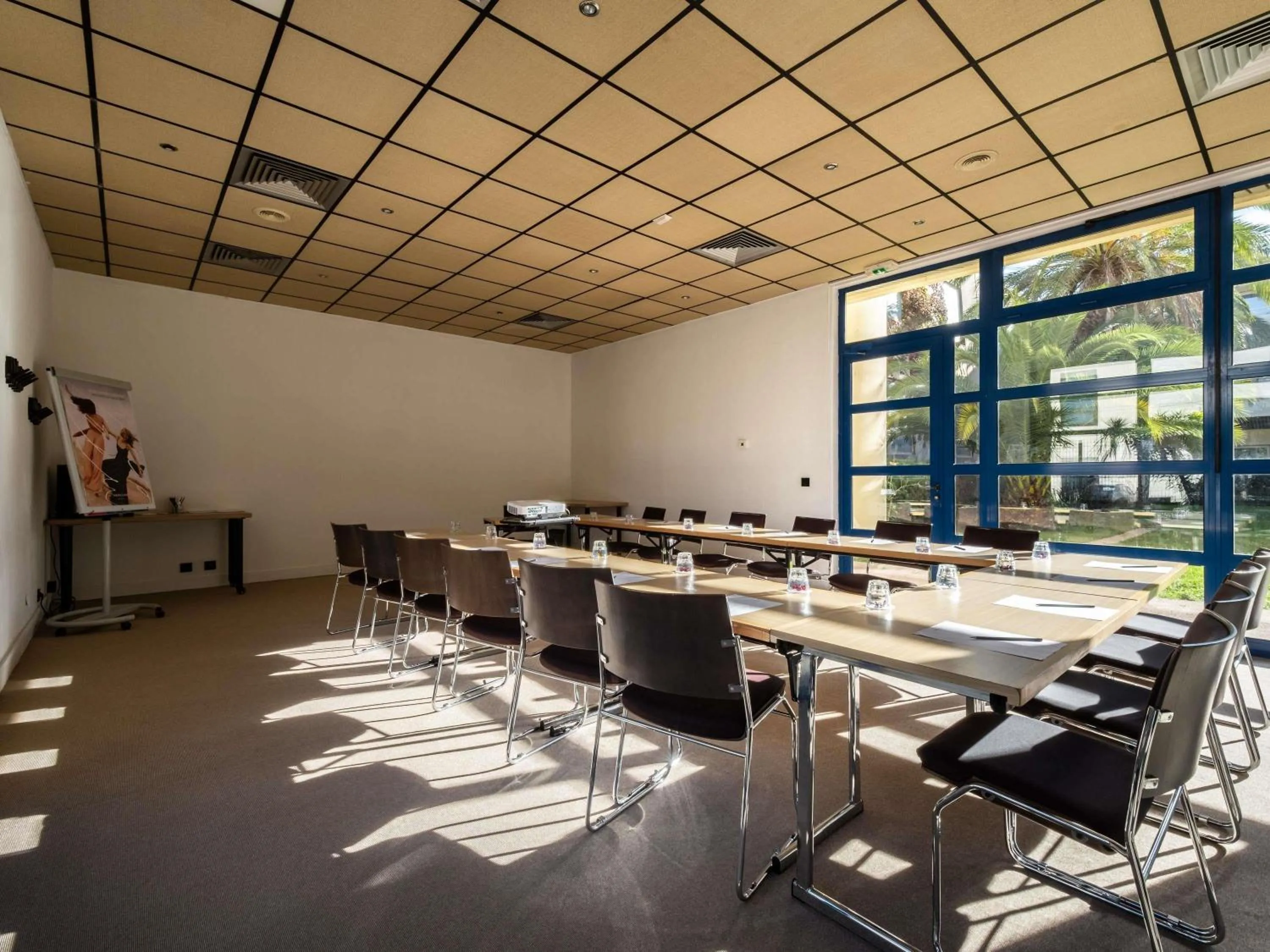 Meeting/conference room in Mercure Cannes Mandelieu